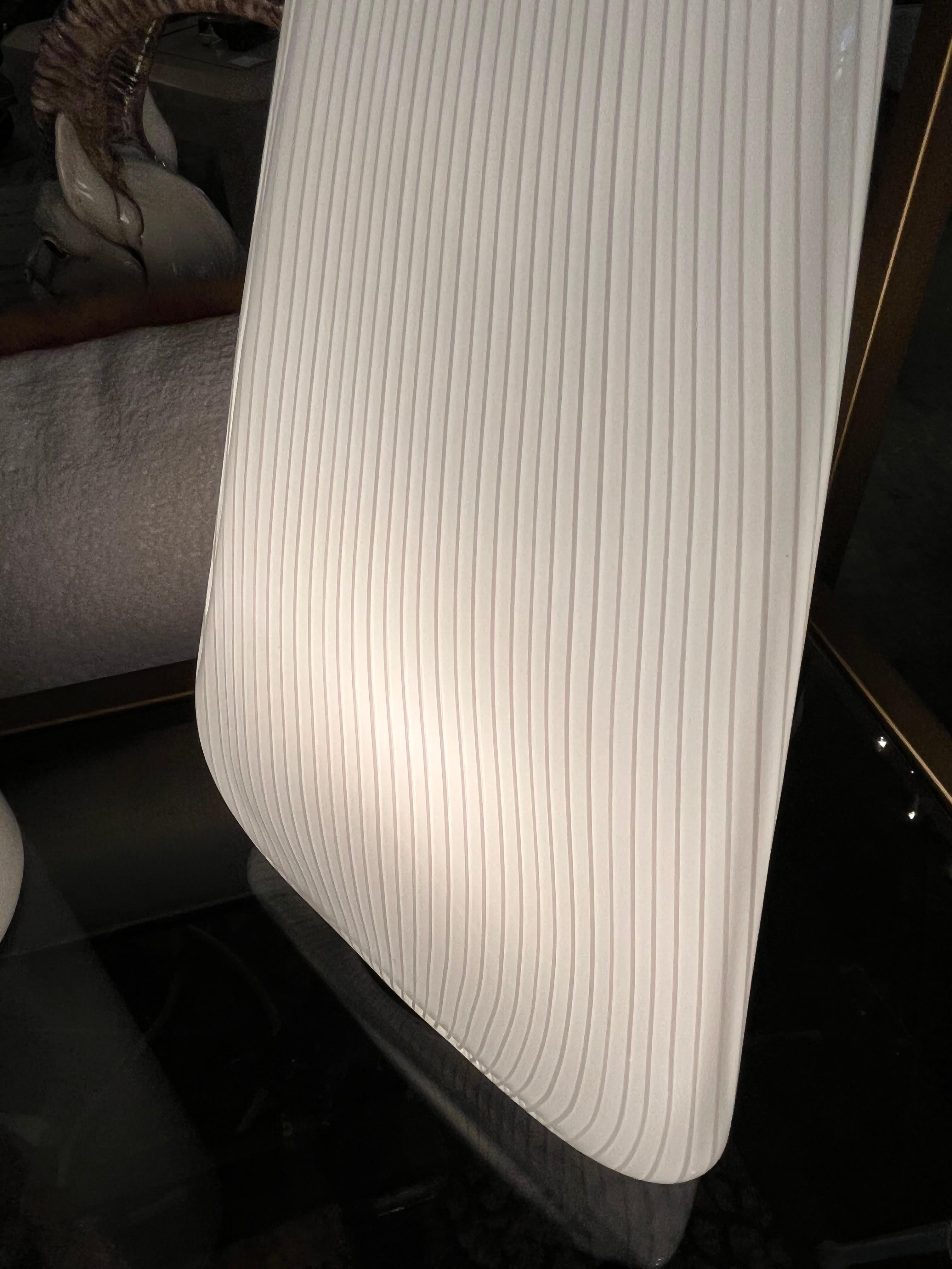 Italian Mid-Century Modern Murano glass pyramid table lamp by Vierti