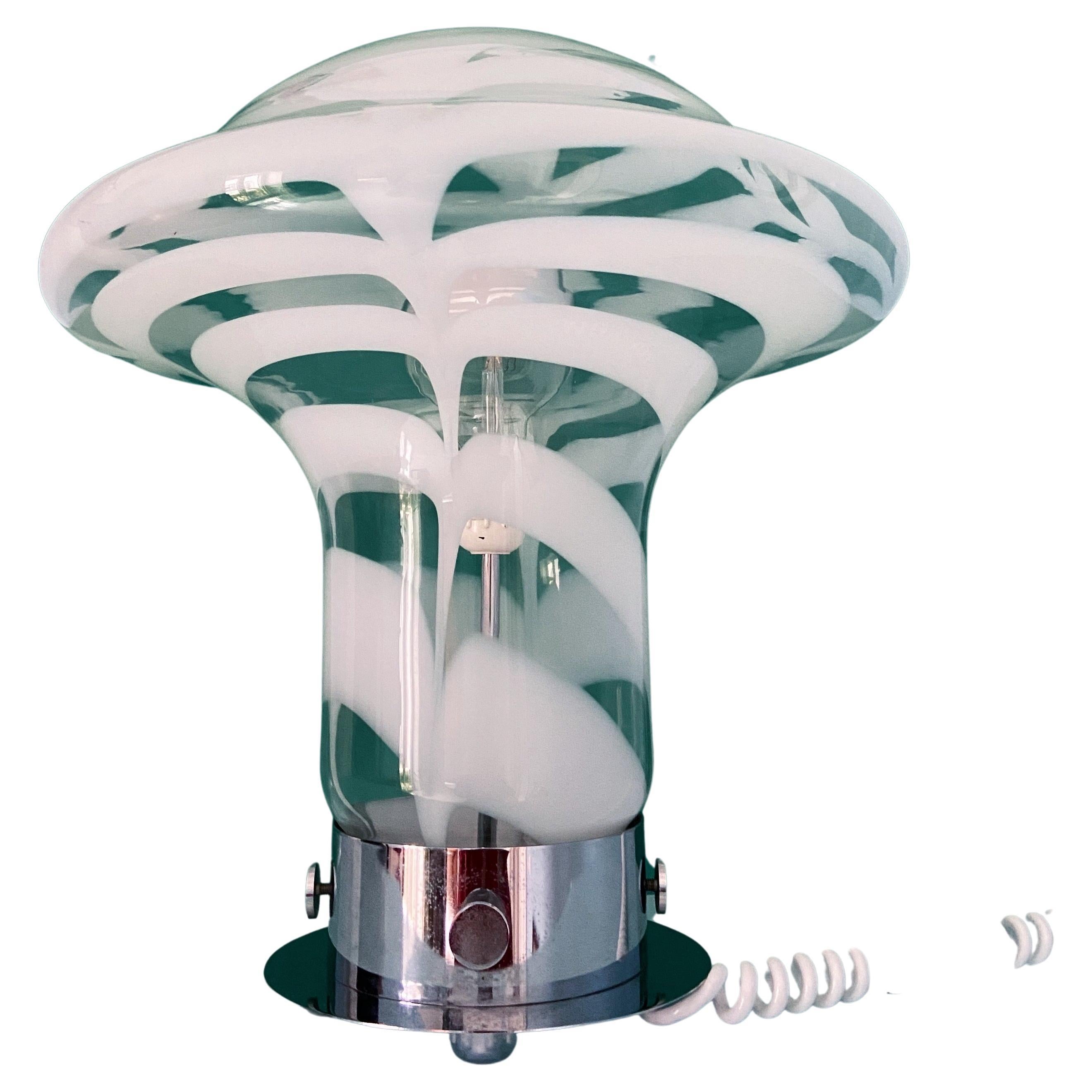 Moderne Muranoglas-Tischlampe aus der Mitte des Jahrhunderts von Carlo Nason, 1970er Jahre 