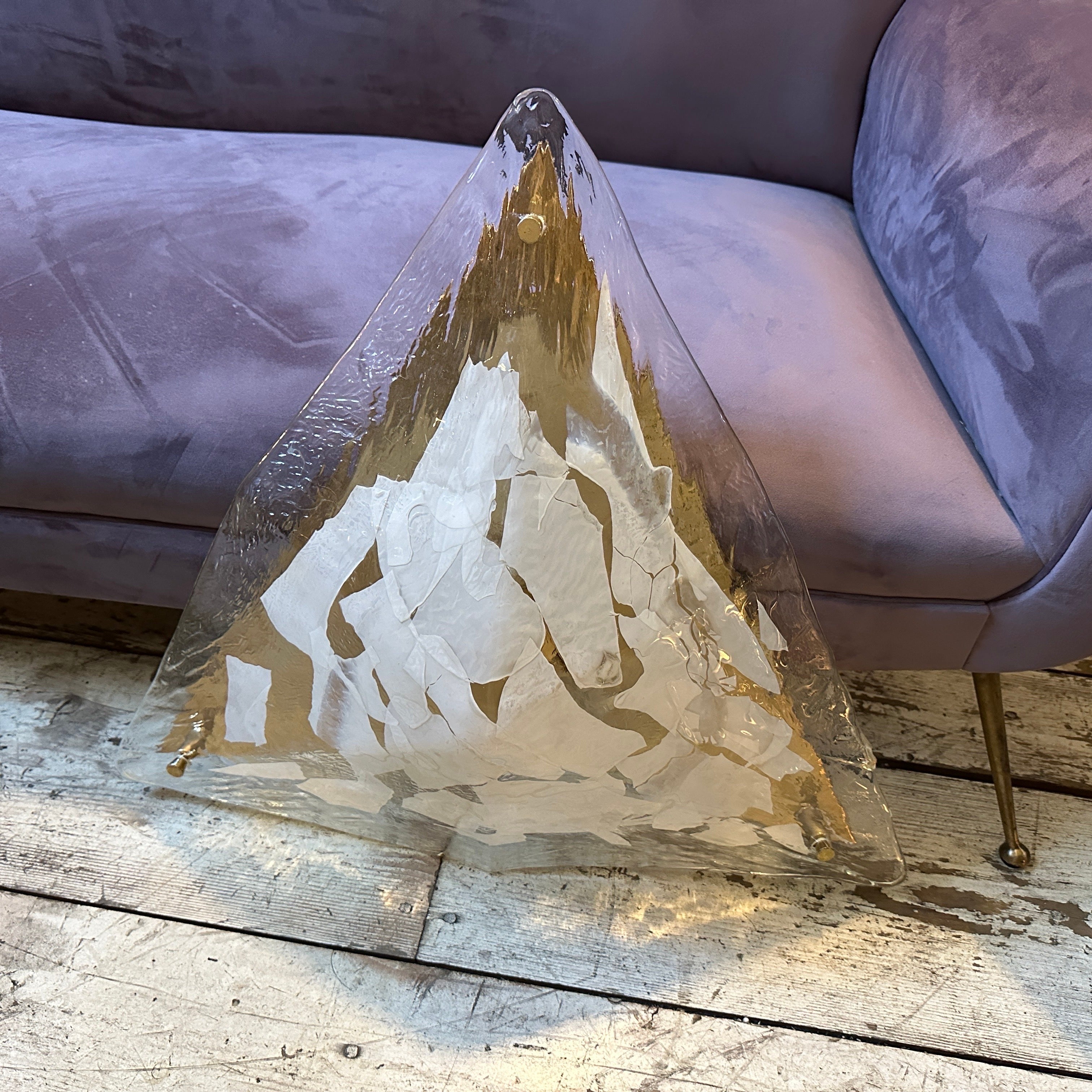 A triangular ceiling light designed and manufactured in Venice in the Seventies by La Murrina, it's In working order and in very good condition overall. This is a stunning piece that embodies the essence of sleek design and refined craftsmanship.