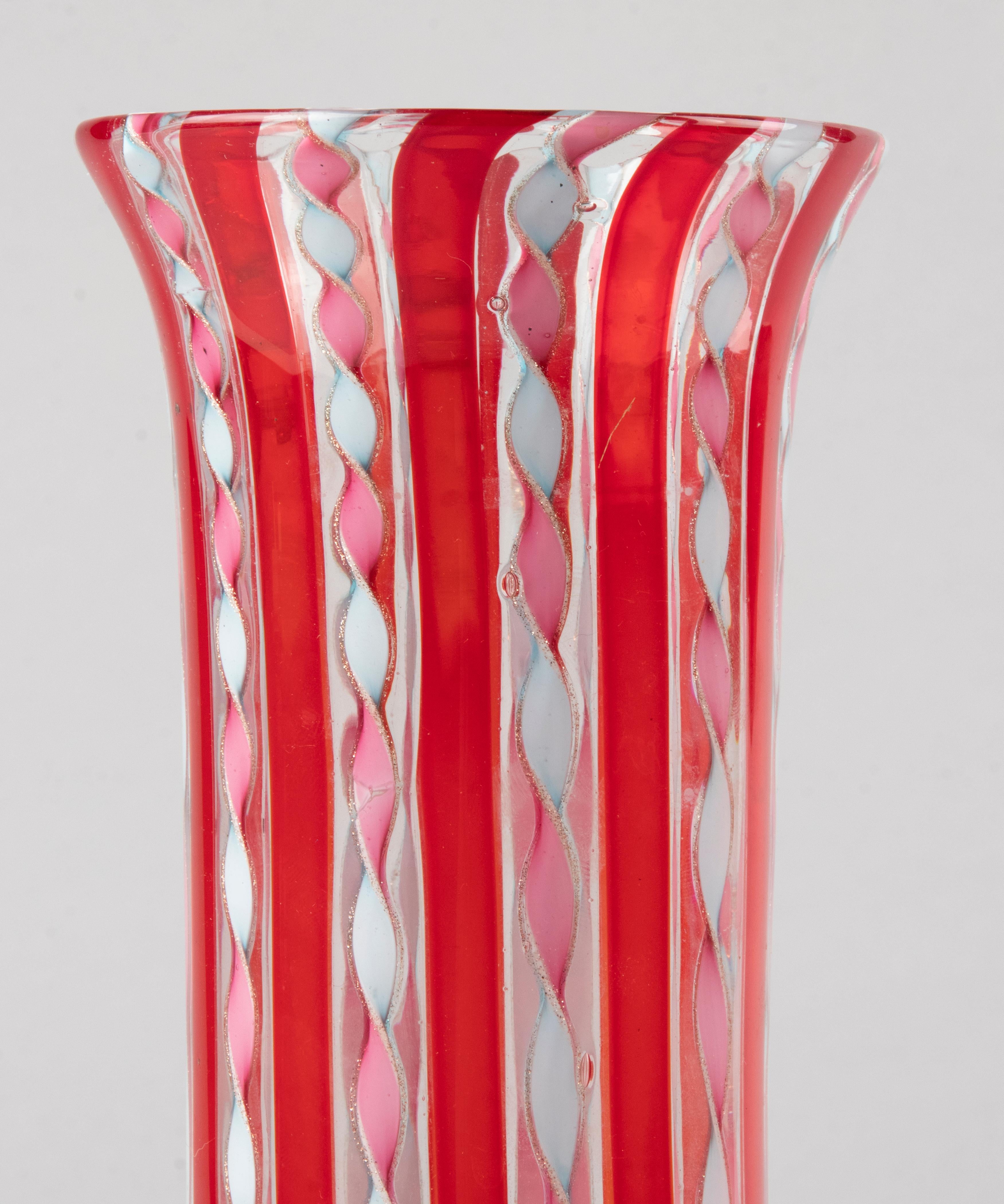 Hand-Crafted Mid-Century Modern Murano Glass Vase with Ribbons and Swirls