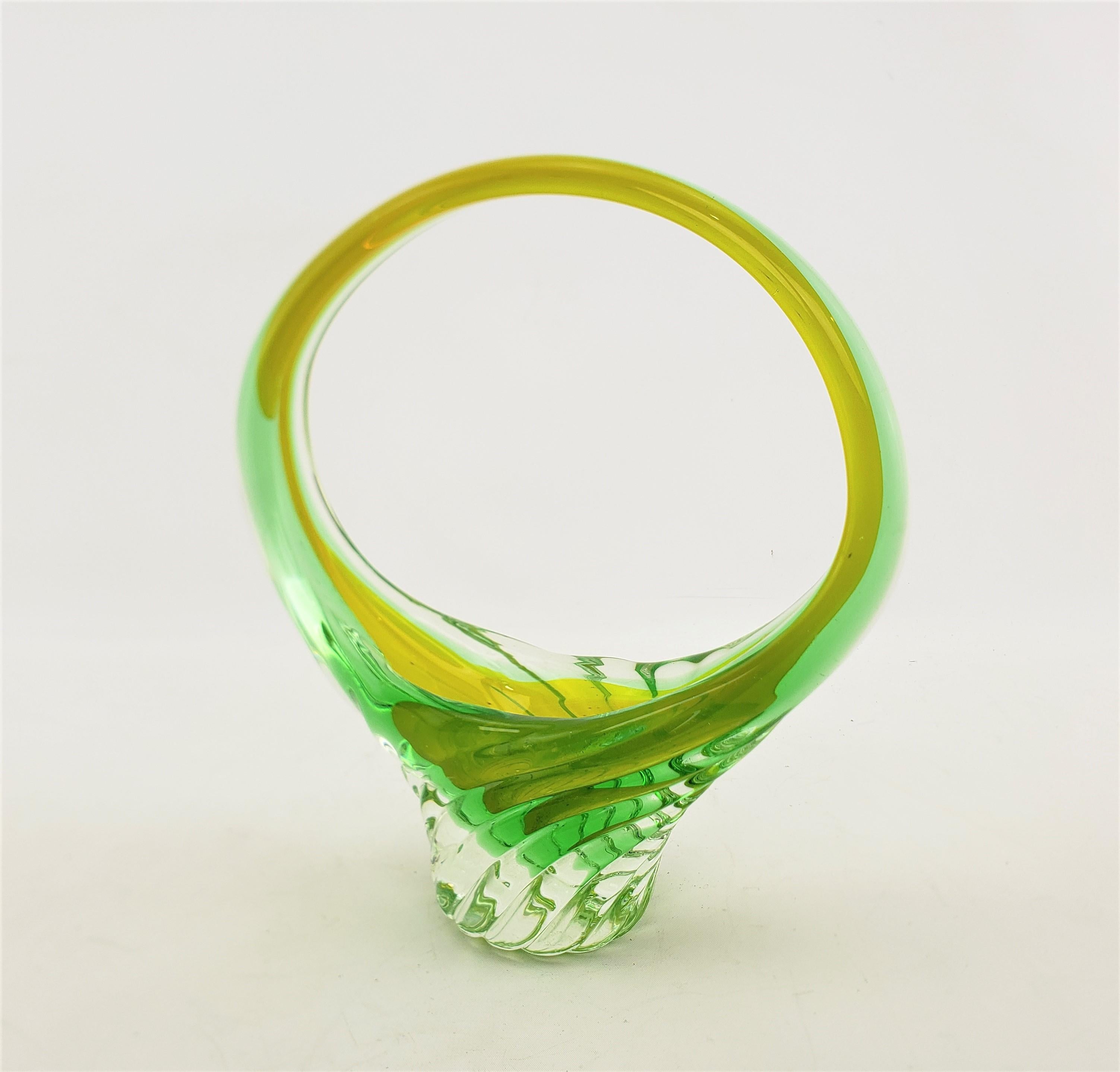 Mid-Century Modern Murano Green & Uranium Art Glass Basket Styled Vase In Good Condition For Sale In Hamilton, Ontario