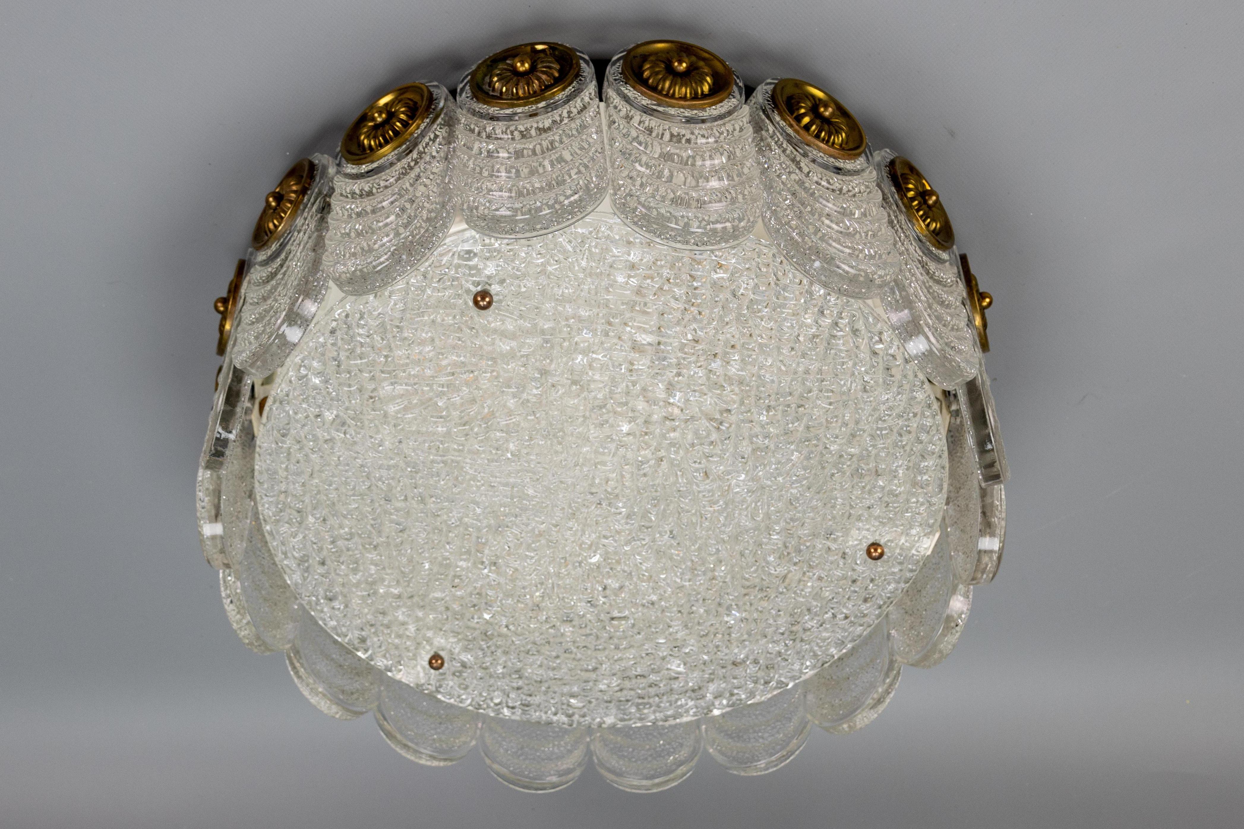 Mid-Century Modern Murano Ice Glass Round Flush Mount by Kaiser Leuchten, 1970s In Good Condition For Sale In Barntrup, DE