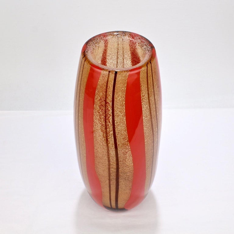Mid-Century Modern Murano Italian Glass Red & Purple Striped Vase For Sale 4