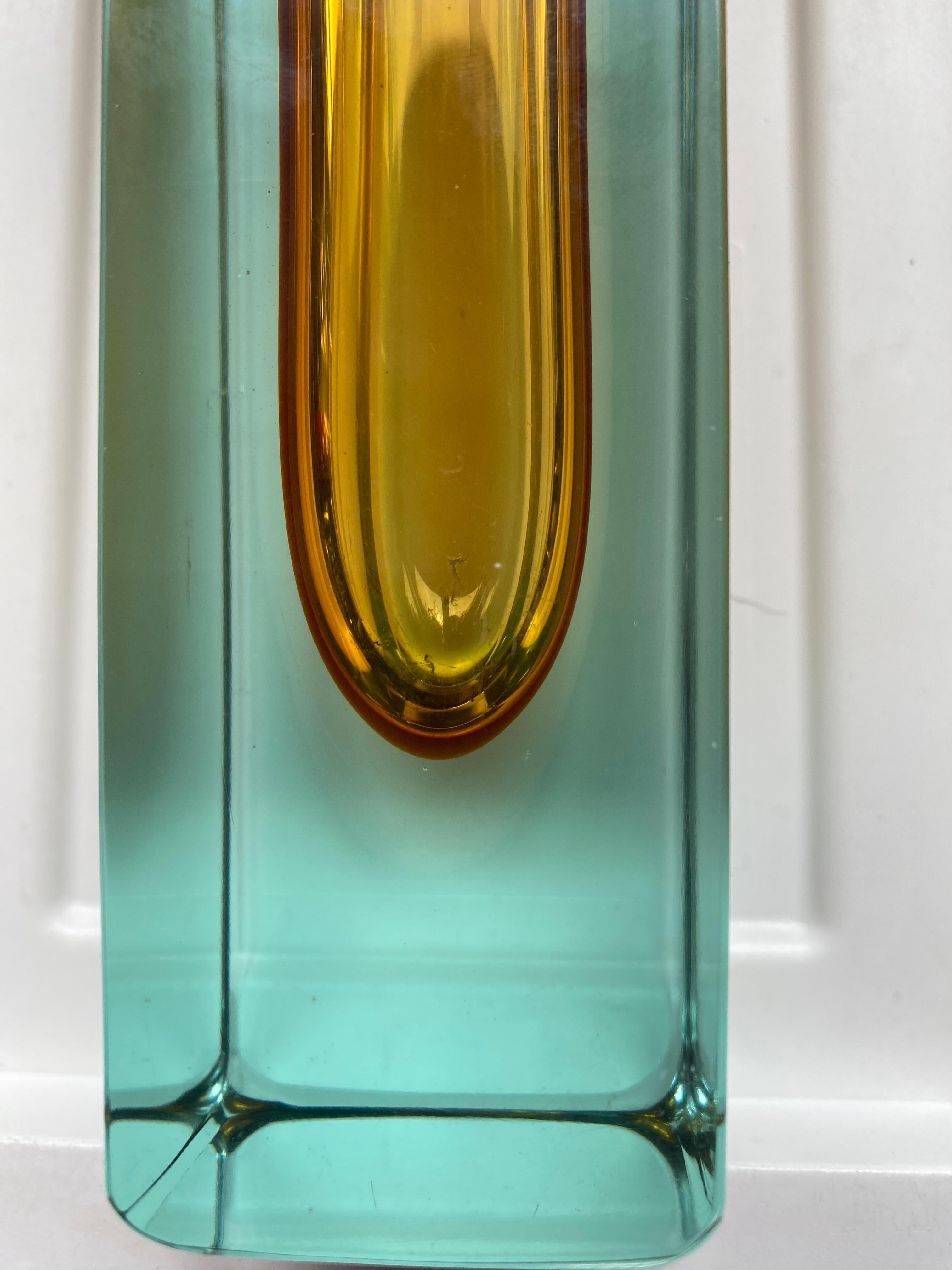 Mid-century Modern Murano Sommerso Glass Vase For Sale 4