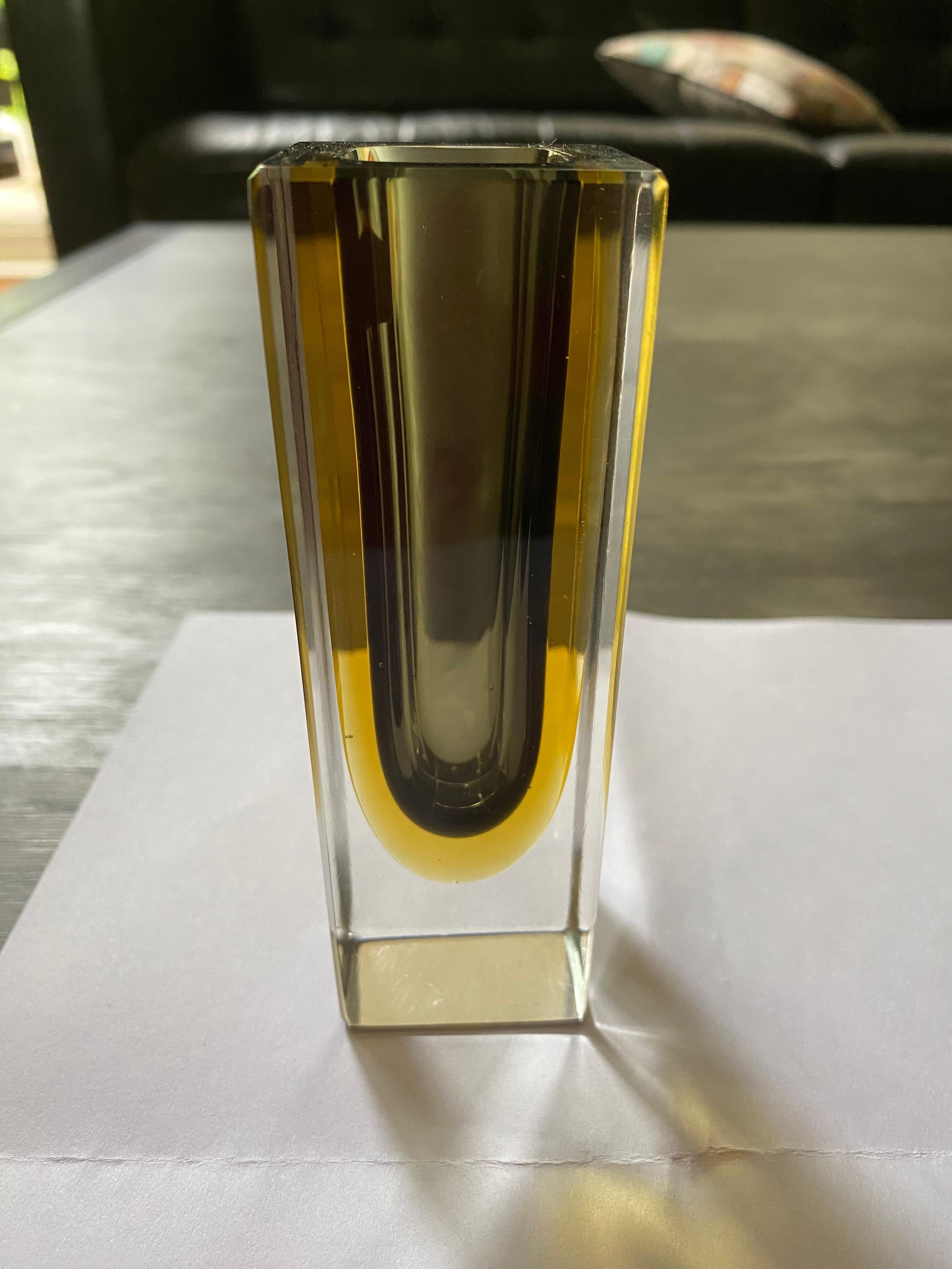 Beautiful olive green with yellow Mid-Century Modern Italian Murano glass vase. Made using the Sommerso (submerged) glass technique.