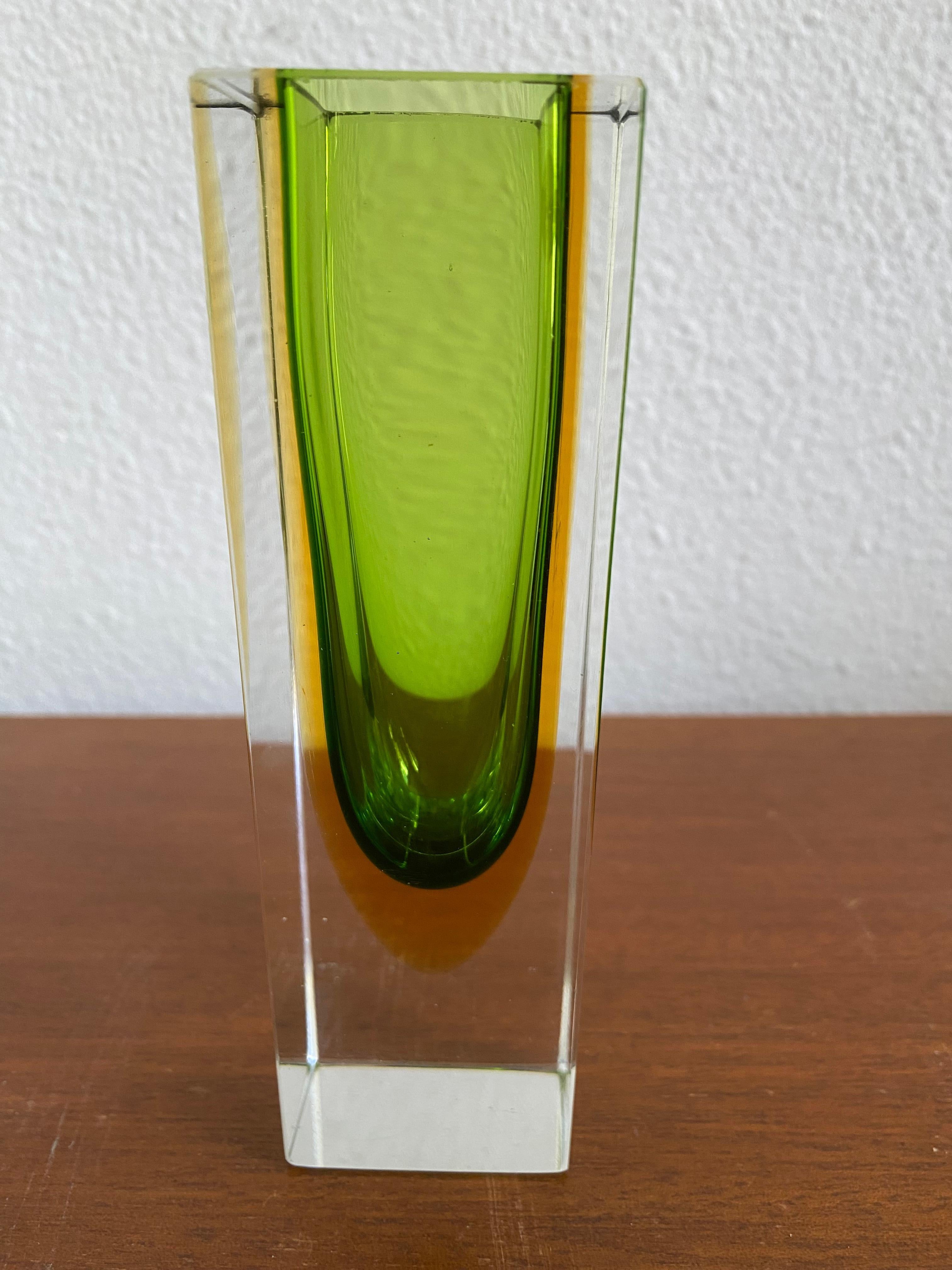 Mid-Century Modern Murano Sommerso Glass Vase In Good Condition For Sale In Waddinxveen, ZH