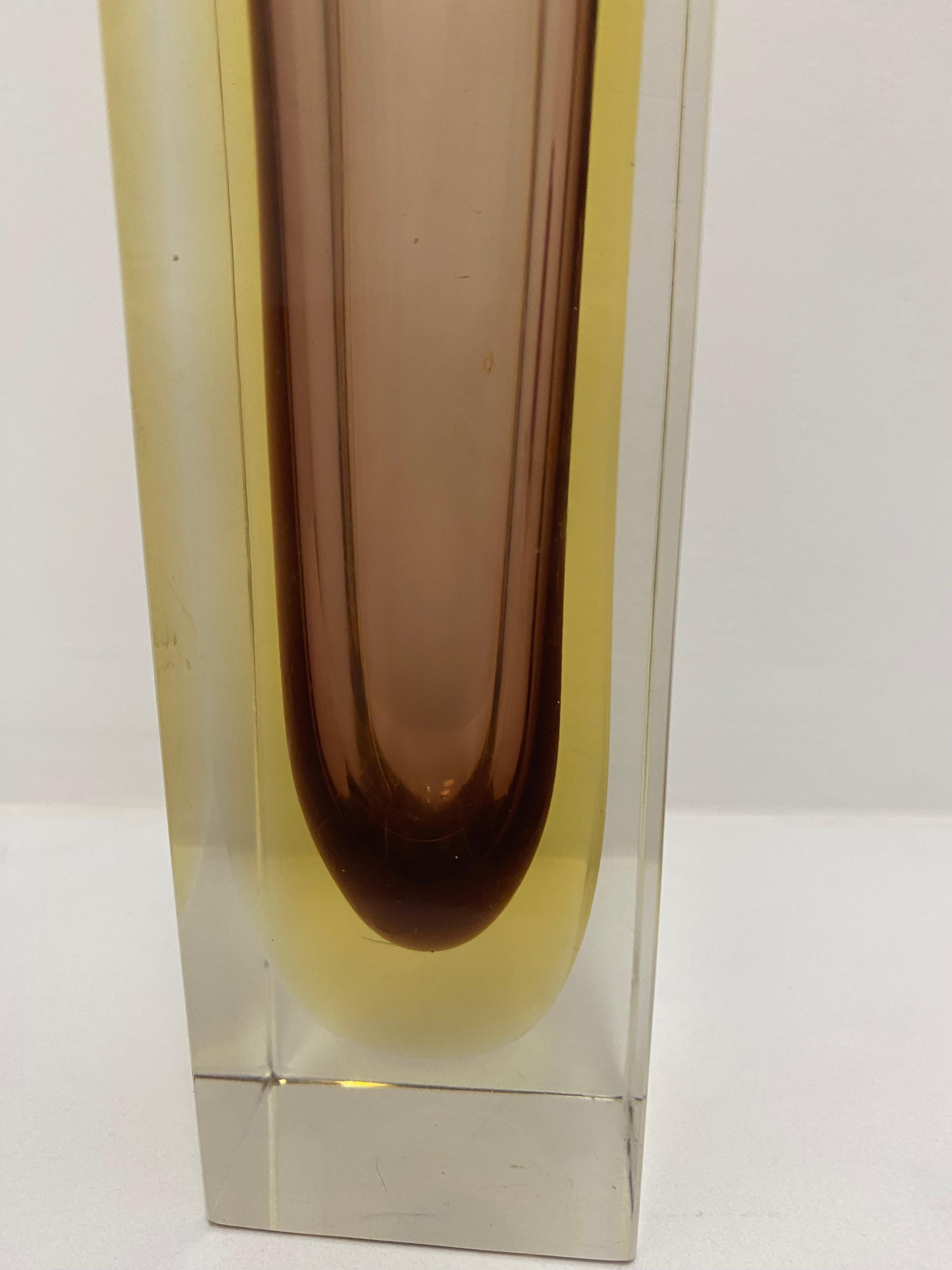 Metà XX secolo Vaso in vetro di Murano Glass Sommerso della metà del secolo scorso in vendita