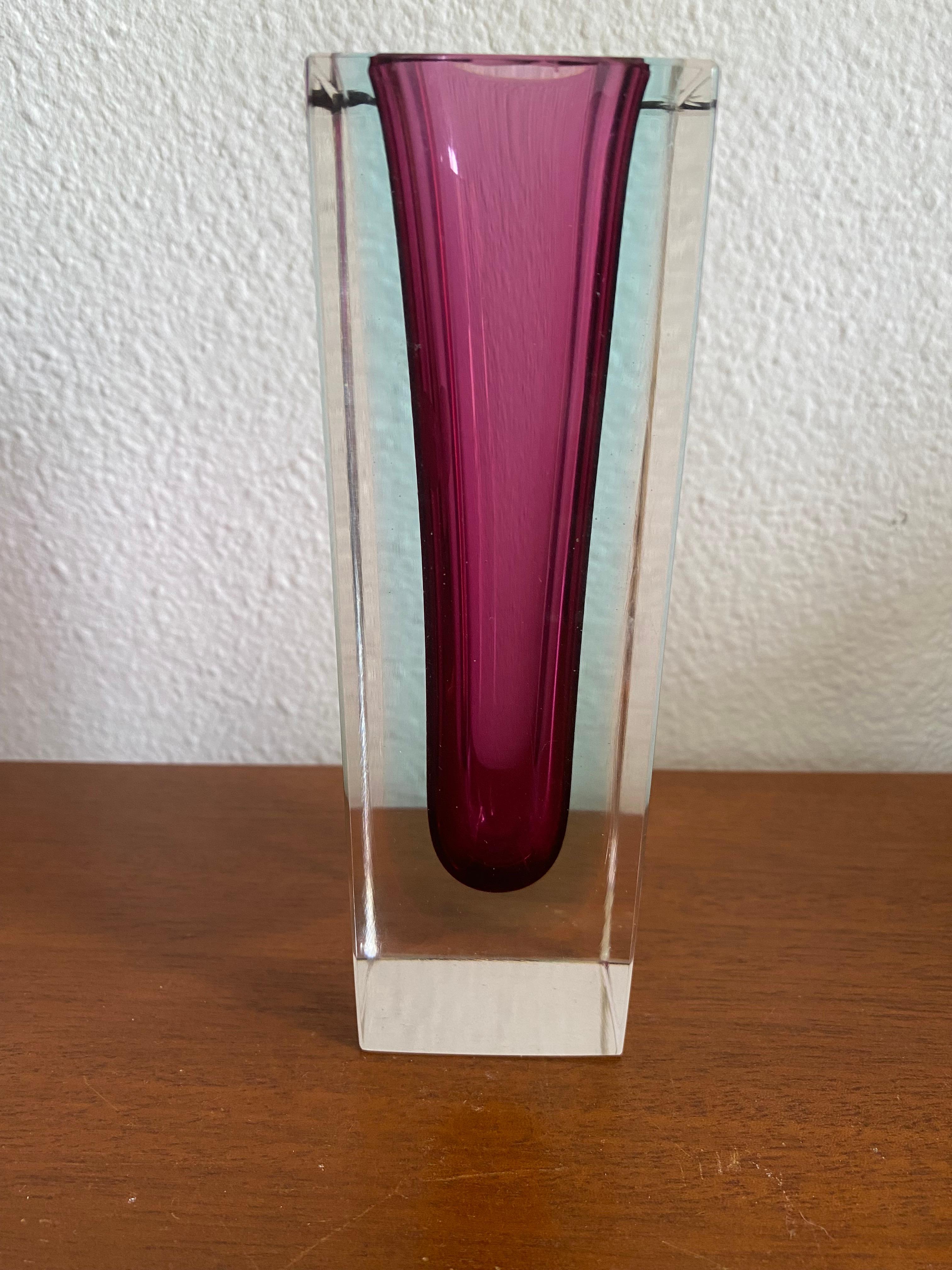 Mid-Century Modern Murano Sommerso Glass Vase For Sale 1