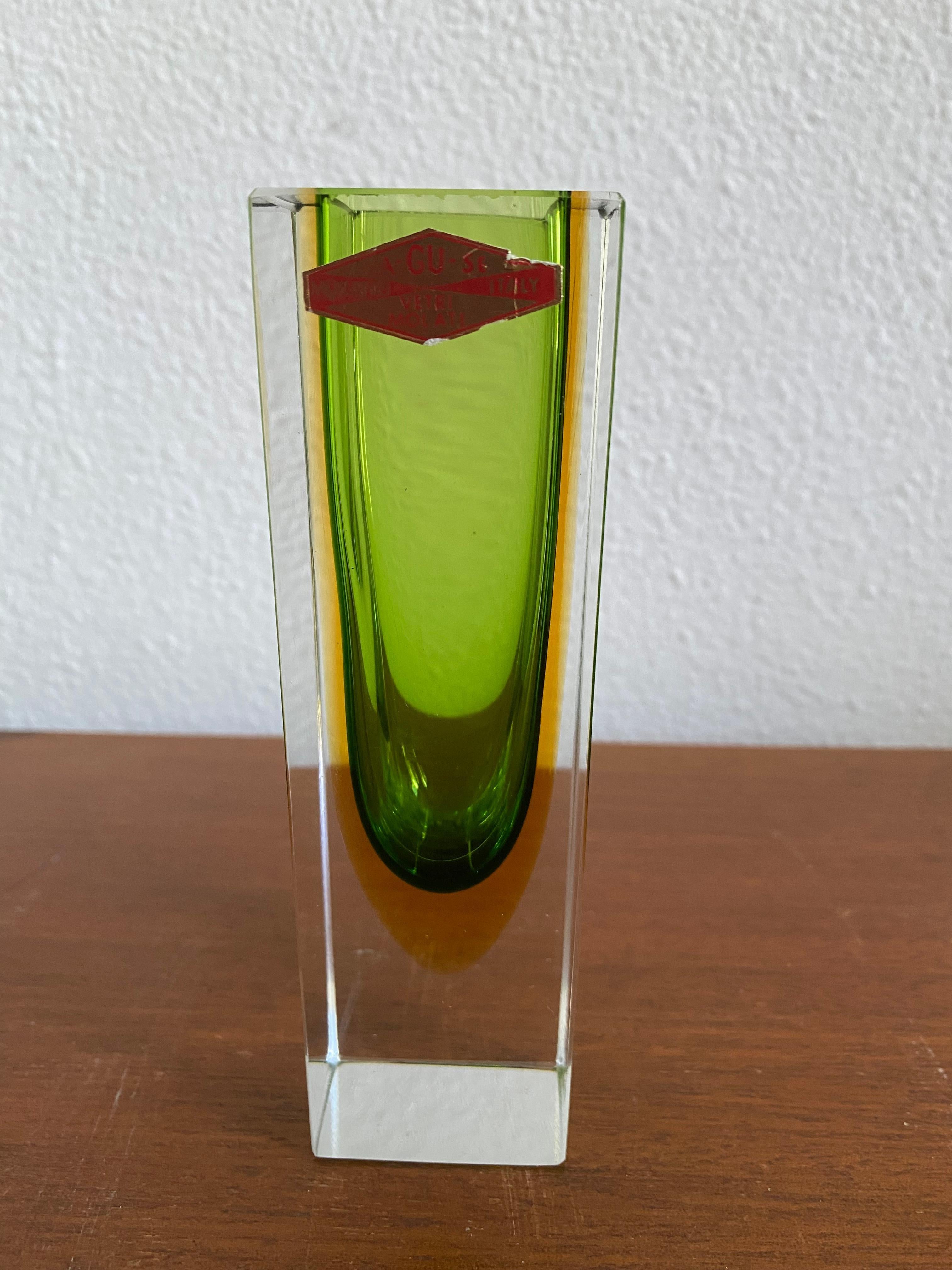 Mid-Century Modern Murano Sommerso Glass Vase For Sale 3