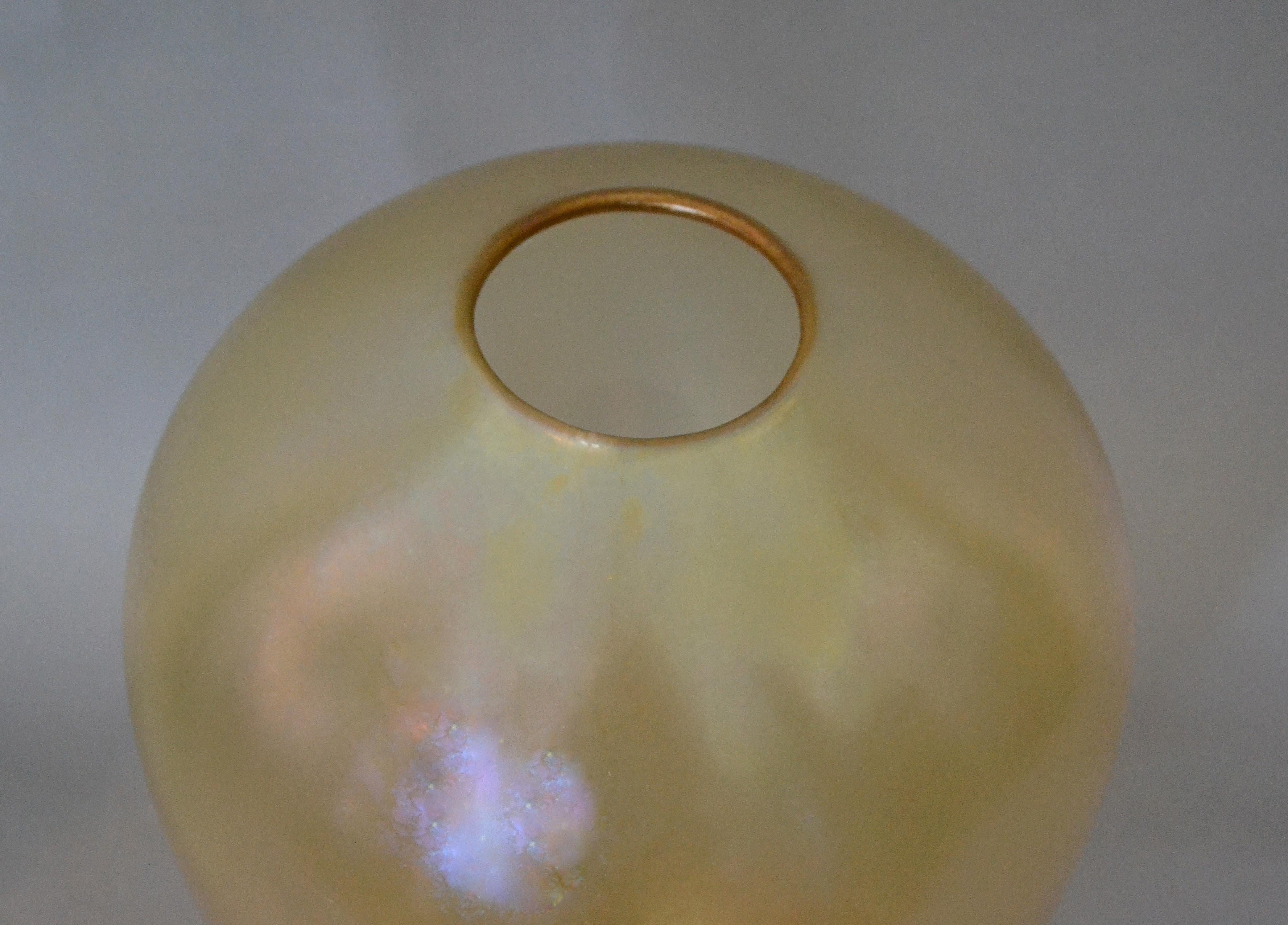 Mid-20th Century Mid-Century Modern Murano Translucent Gold Hand Blown Art Glass Vase Italy For Sale