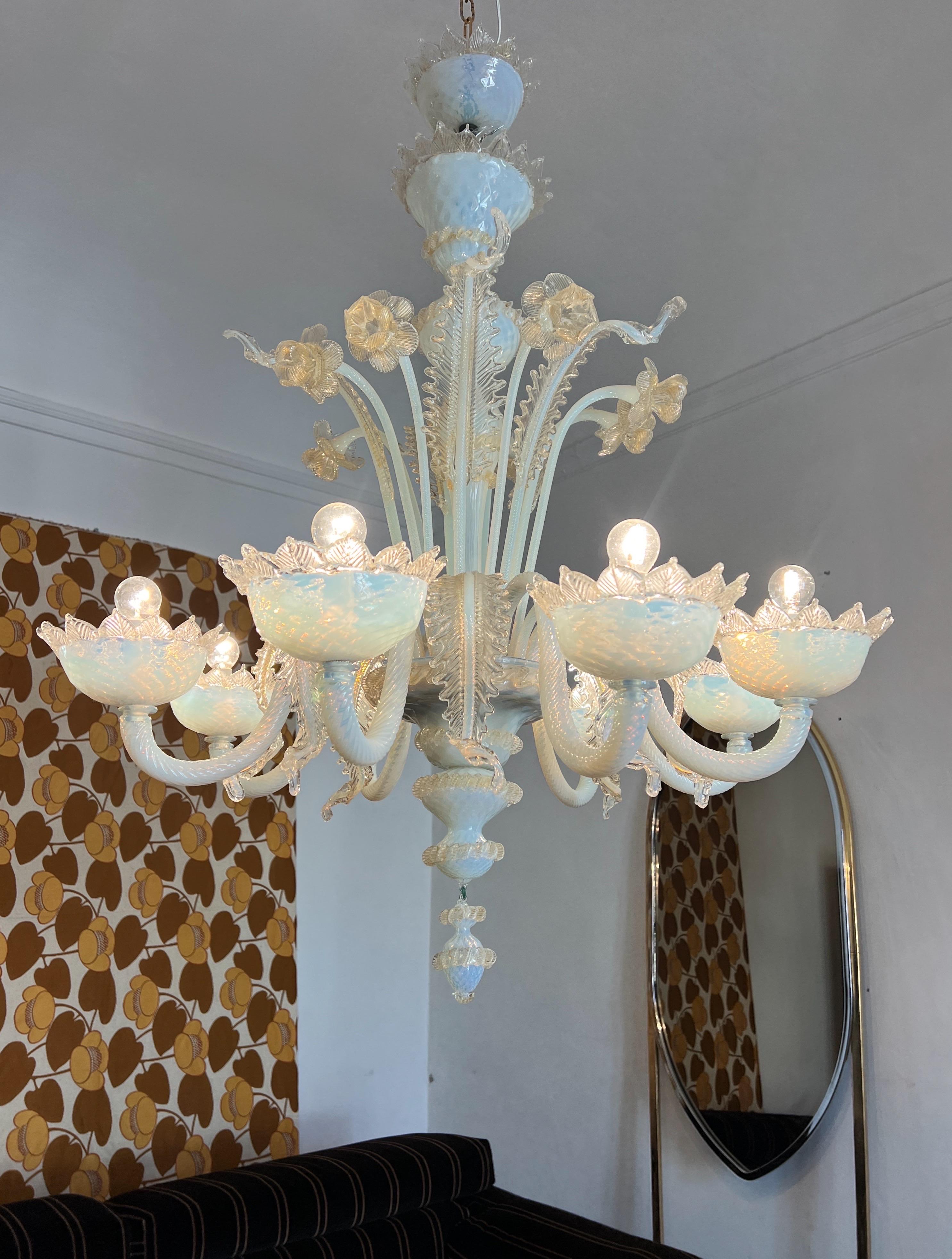 Italian Mid Century modern Murano venetian glass chandelier 1960s Italy For Sale