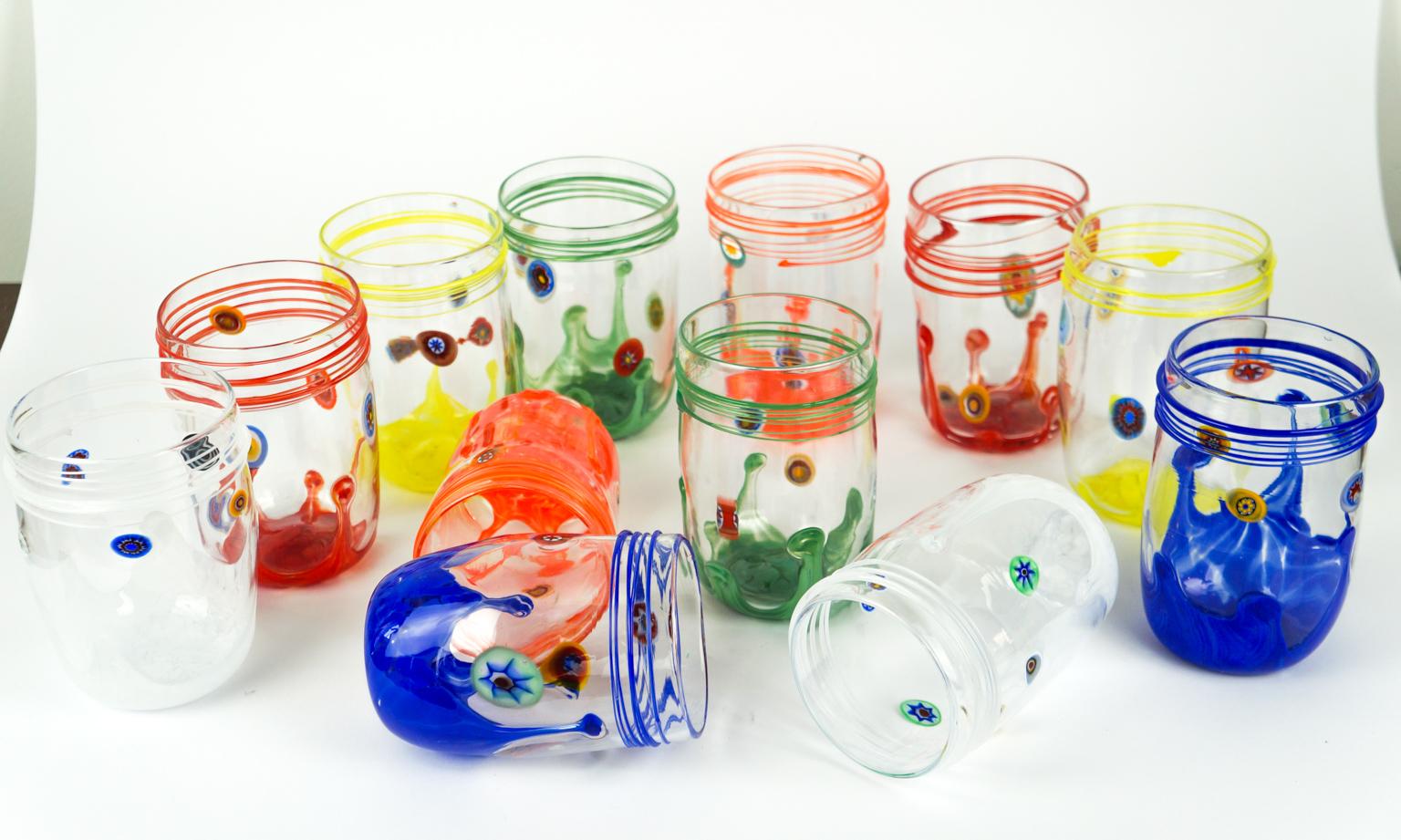 Modernité du milieu du siècle Murrina Millefiori Set of 12 Murano Drinking Glasses Tumbler en vente 8