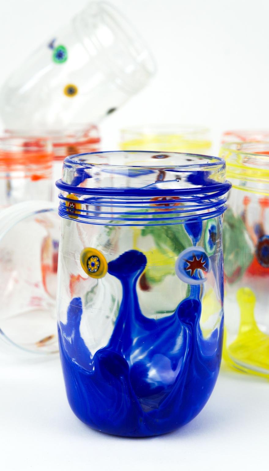 Mid-Century moderno Set di 12 bicchieri di Murano da bere Tumbler Murrina Millefiori, metà secolo moderno in vendita