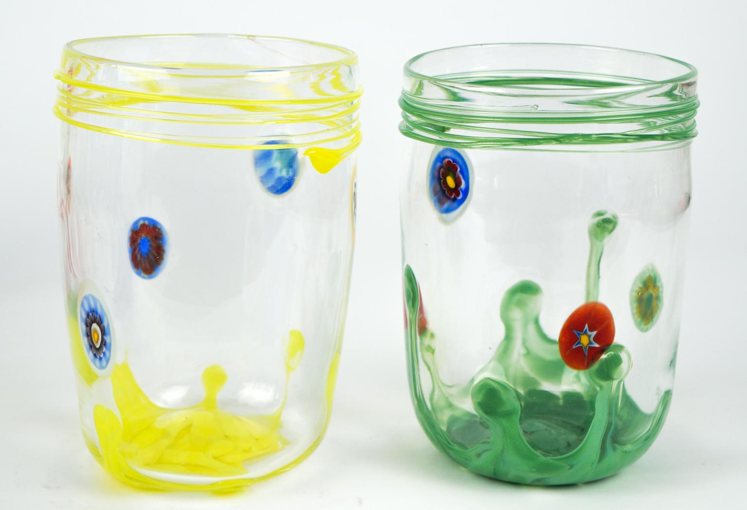 Italiano Set di 12 bicchieri di Murano da bere Tumbler Murrina Millefiori, metà secolo moderno in vendita