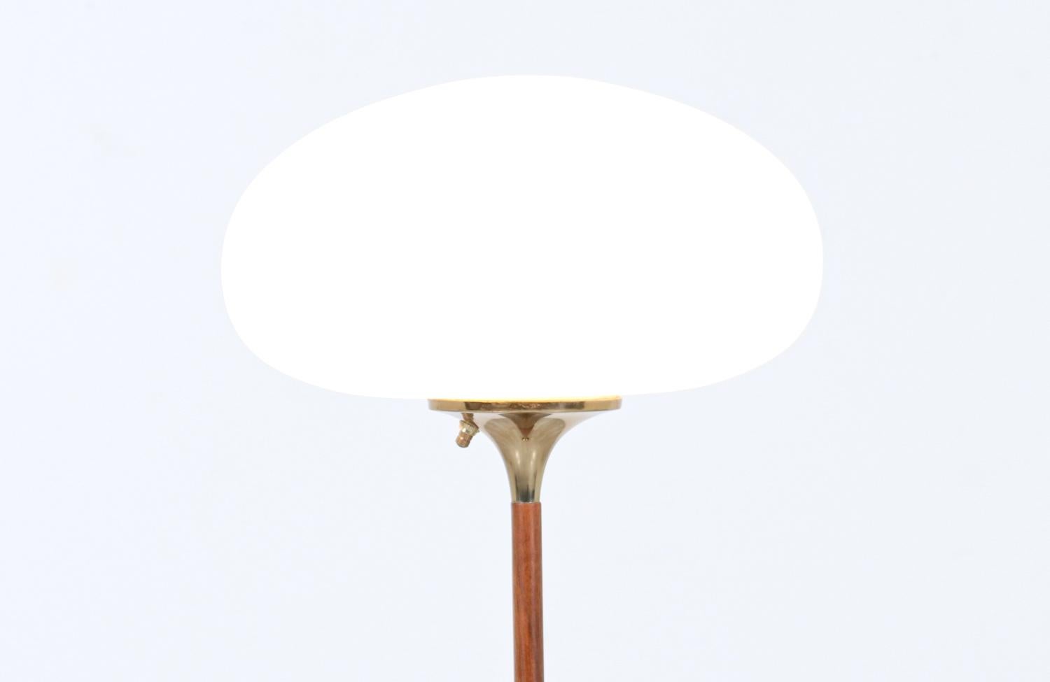 Mid-Century Modern “Mushroom” Brass & Teak Stem Floor Lamp by Laurel In Excellent Condition In Los Angeles, CA
