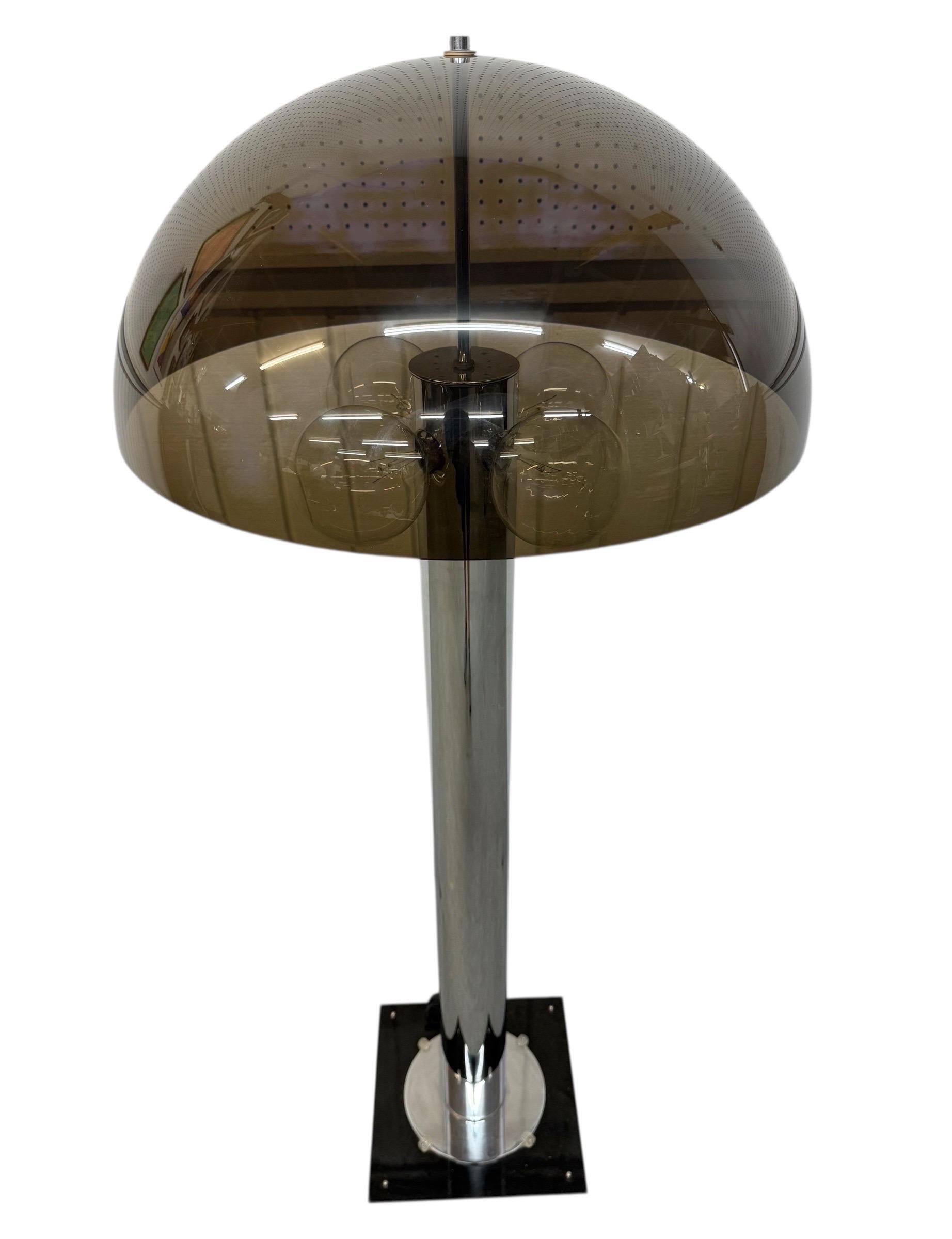 Mid-Century Modern Mushroom Chrome Floor Lamp In Good Condition For Sale In Clarksboro, NJ