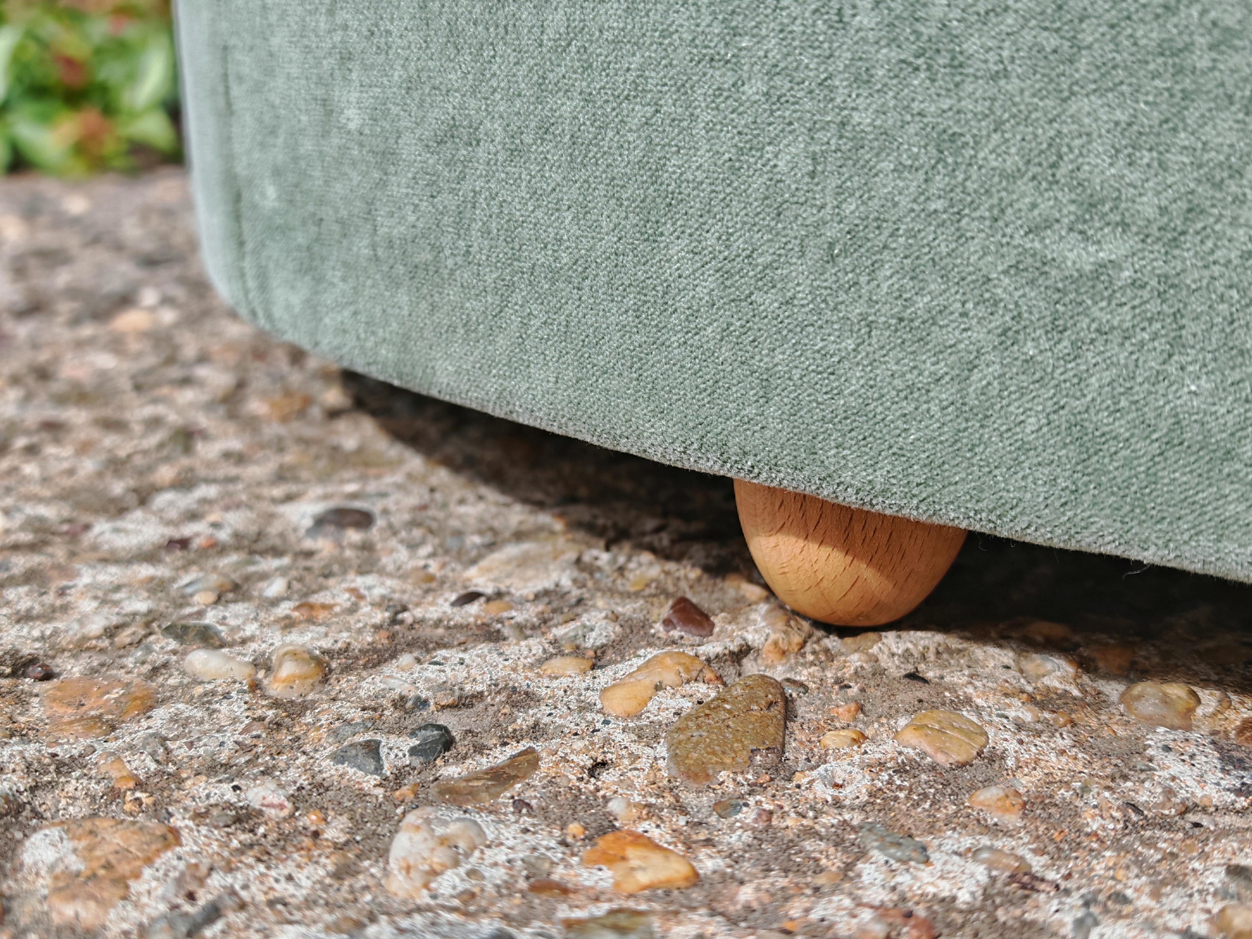 Fauteuil club en forme de champignon, style Pierre Paulin, Italie, années 1980 Excellent état - En vente à Beograd, RS