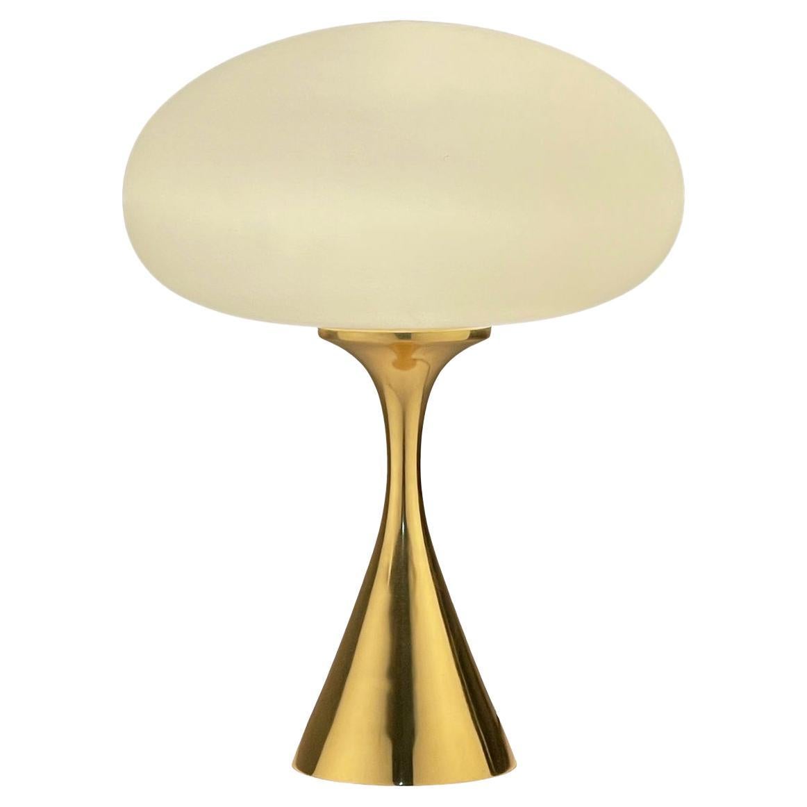 Mid-Century Modern Pilz-Tischlampe von Designline in Messing / Gold Farbe