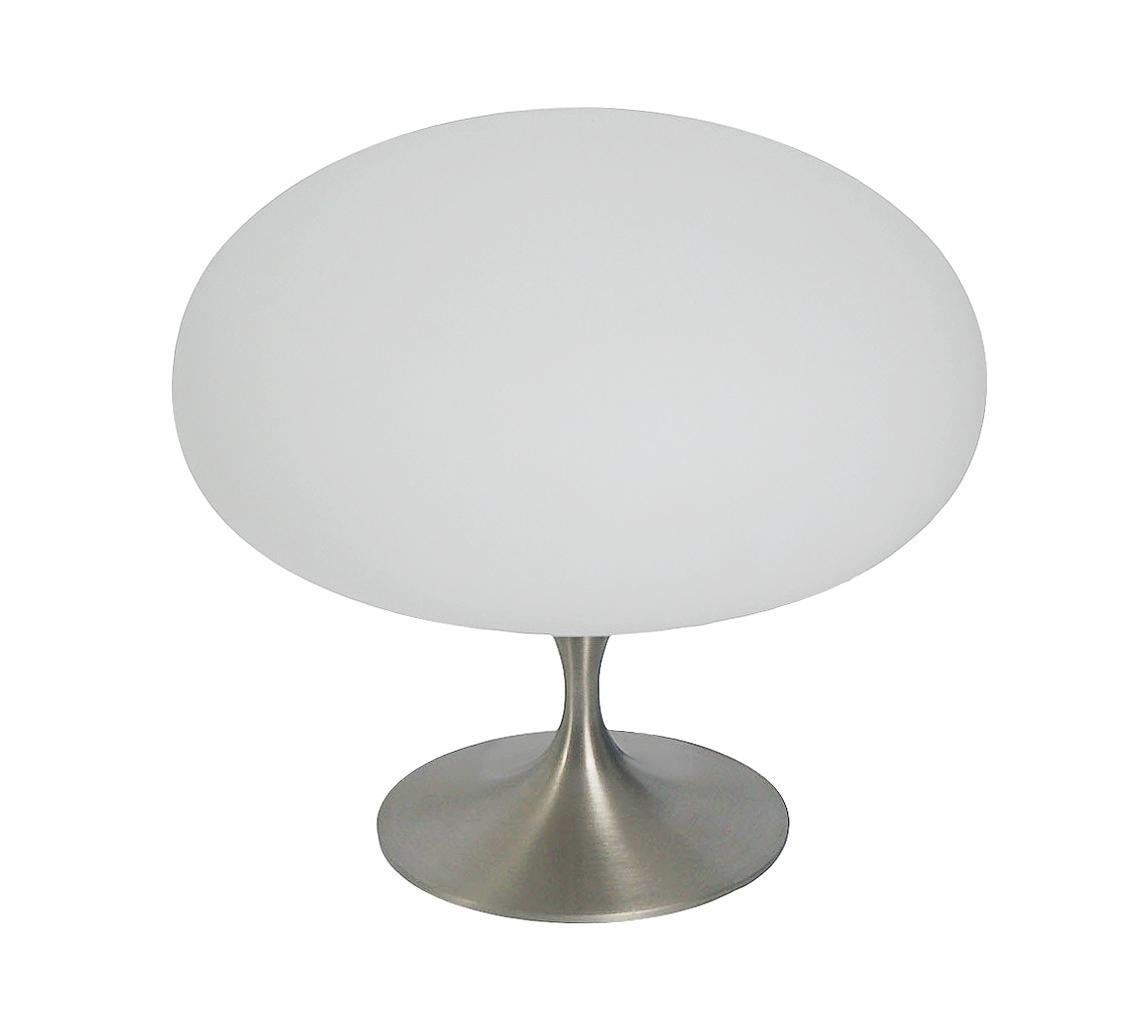 Mid-Century Modern Mushroom Table Lamp by Designline in Nickel & White Glass For Sale 2