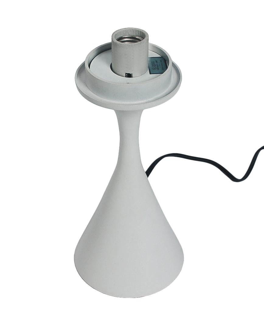 Indian Mid Century Modern Mushroom Table Lamp by Designline in White