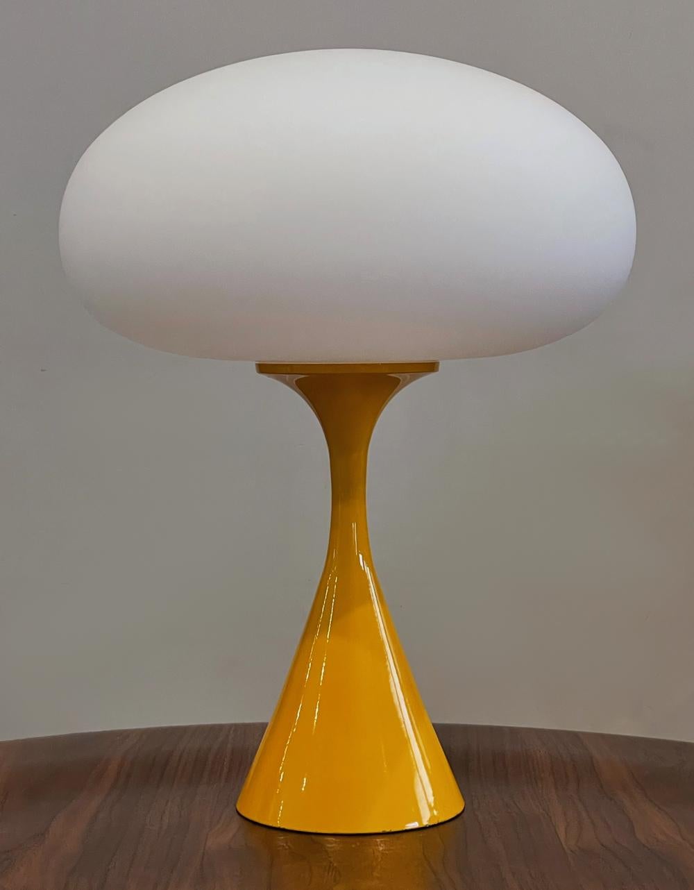 Aluminum Mid-Century Modern Mushroom Table Lamp by Designline in Orange & White For Sale