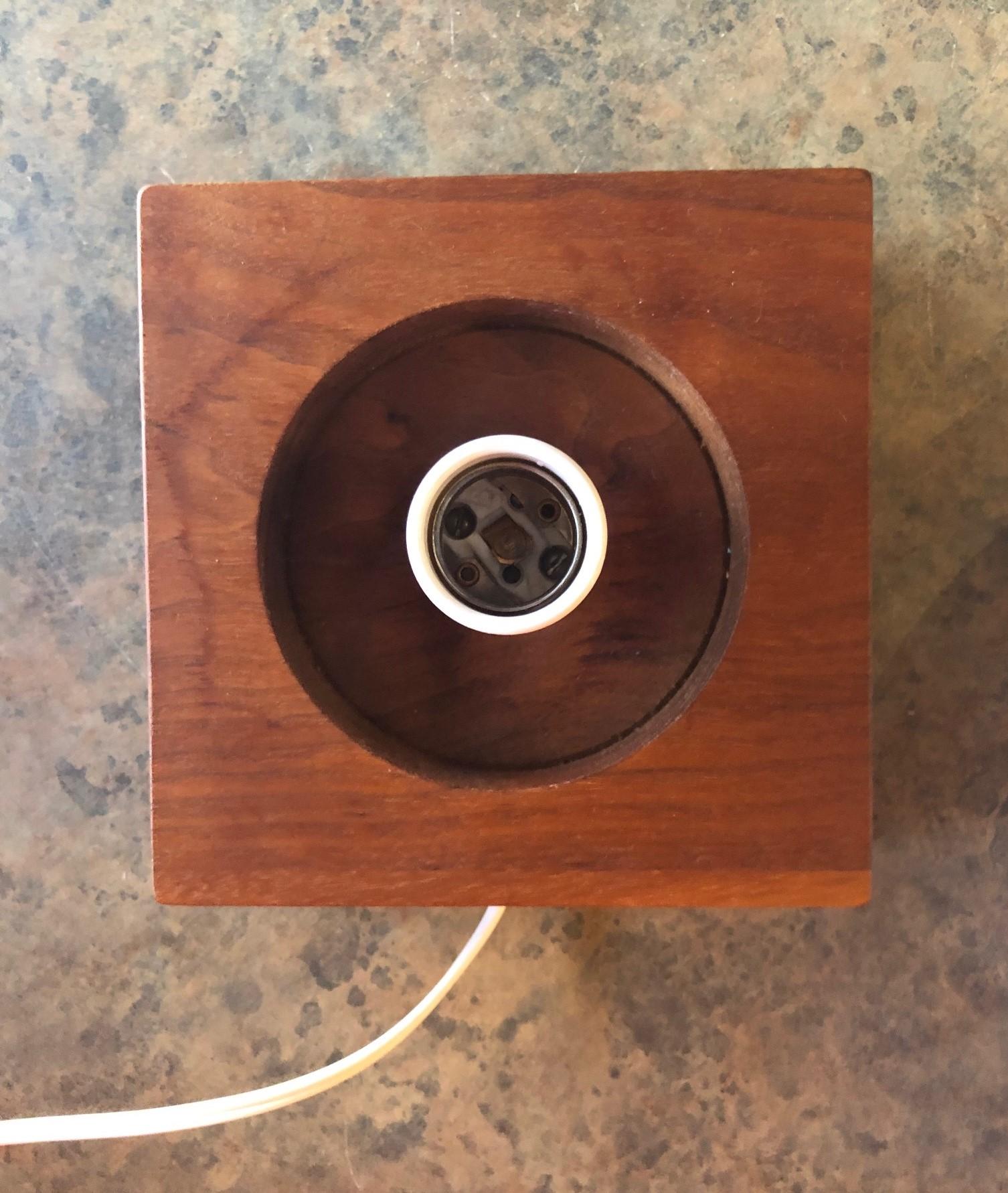 Mid-Century Modern Mushroom Table Lamp on Solid Walnut Base 3