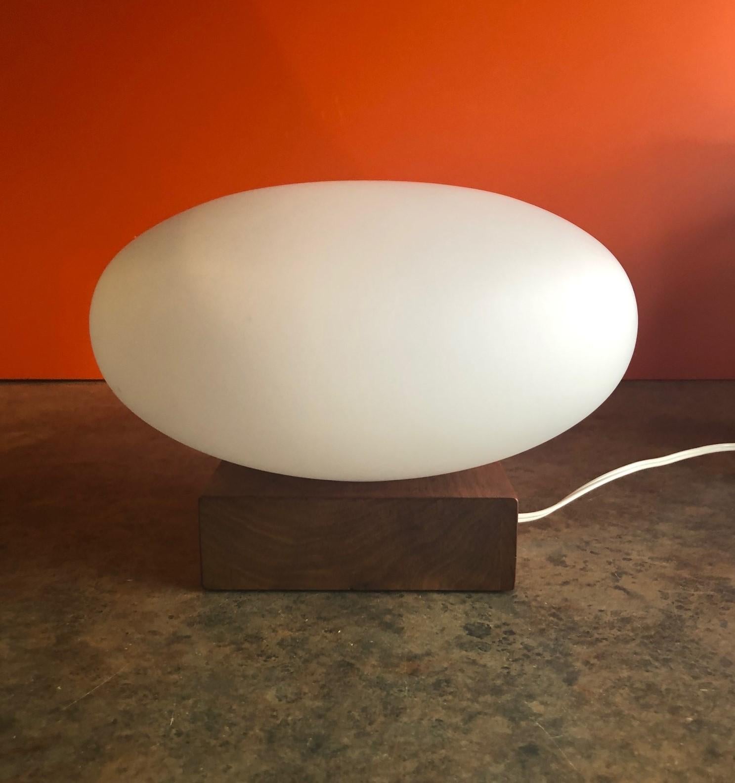 American Mid-Century Modern Mushroom Table Lamp on Solid Walnut Base