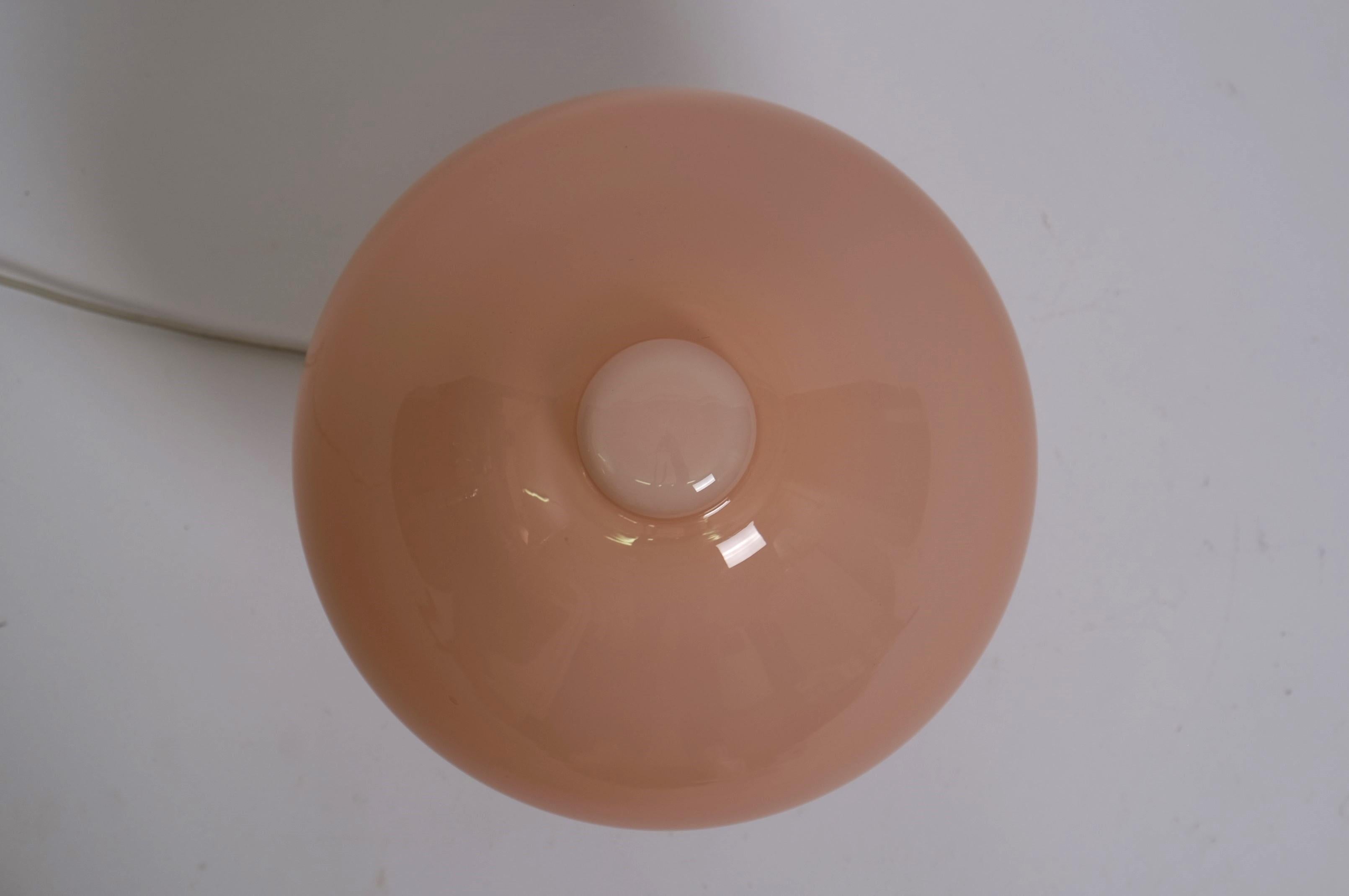 Moderne Pilz-Tischlampe aus der Mitte des Jahrhunderts aus rosa Glas, Deutschland 1960er Jahre im Angebot 8