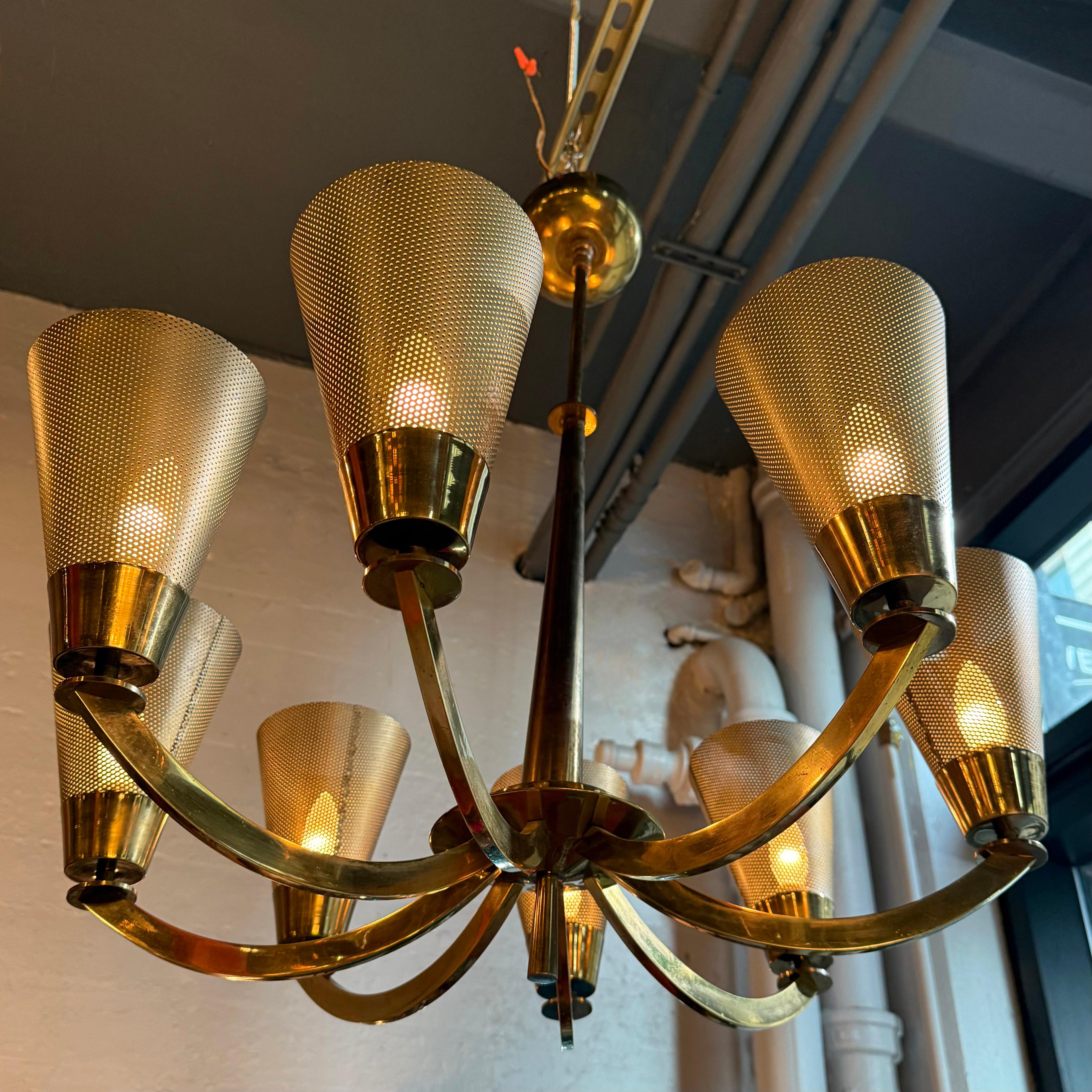 Mid-Century Modern Multi-Stem Brass Mesh Chandelier For Sale 2