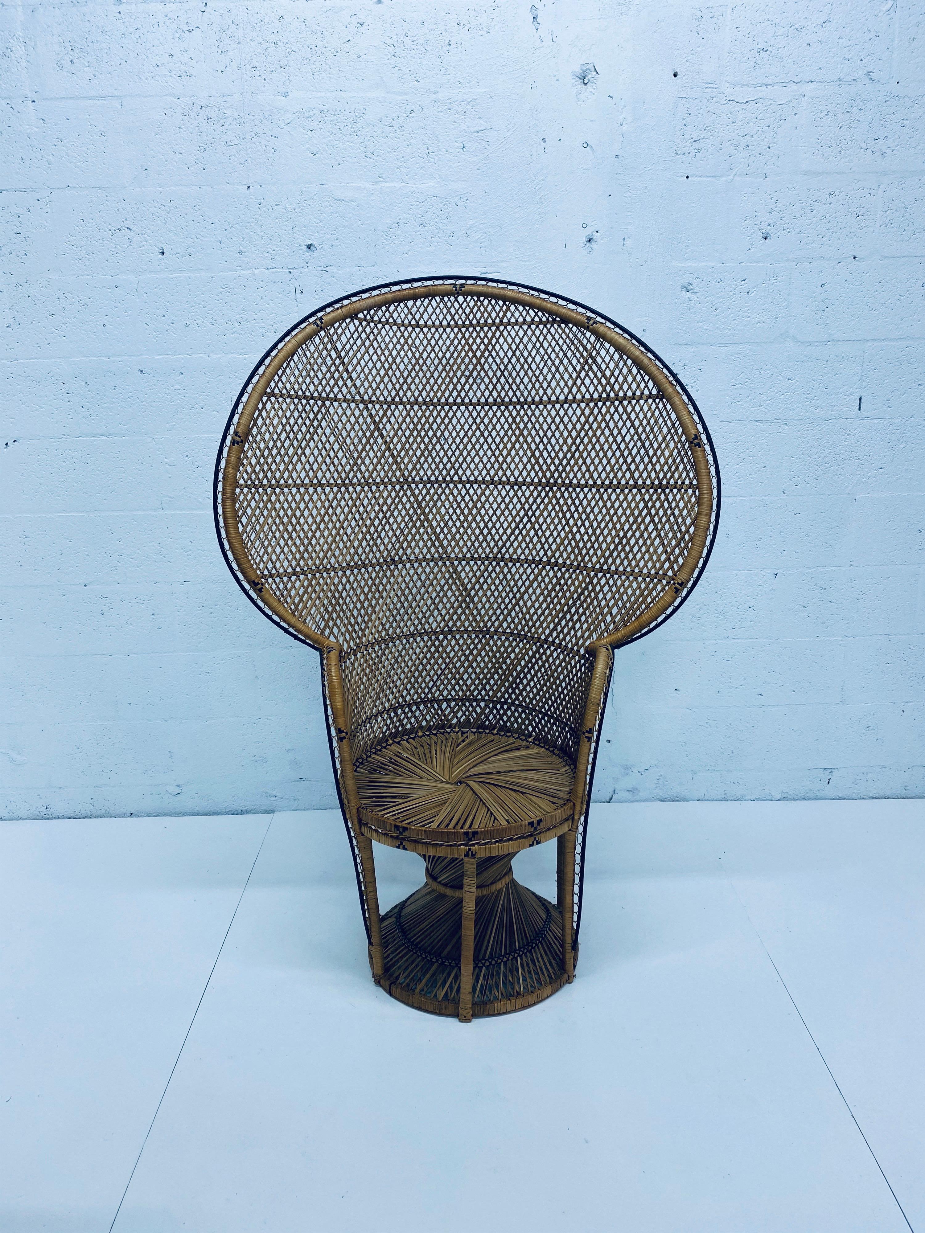 Mid-Century Modern Natural Rattan Emmanuel Style Peacock Chair, 1970s 10