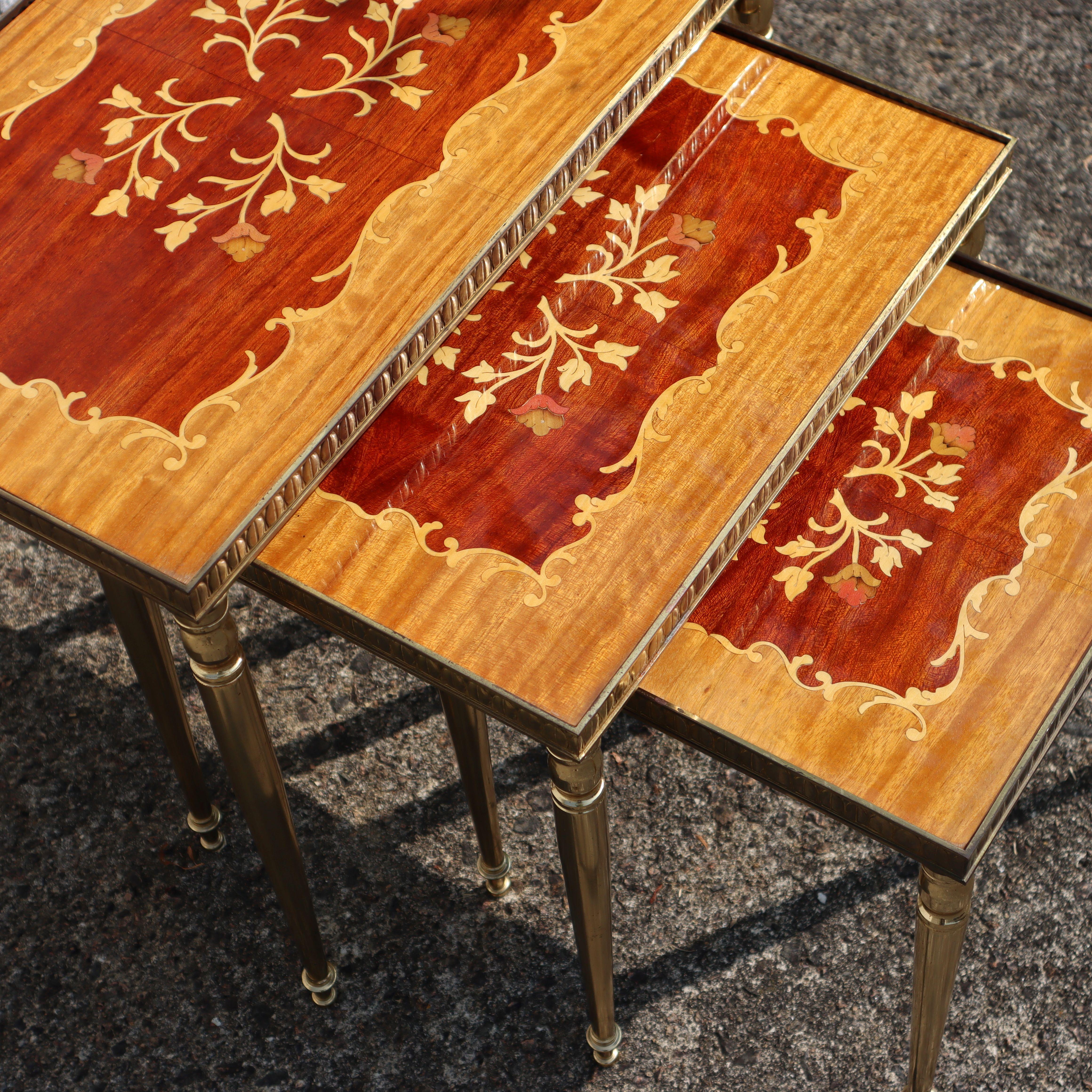 Mid-Century Modern Nesting Tables- Set of 3 Brass - Marquetry Accent Tables-60s 1