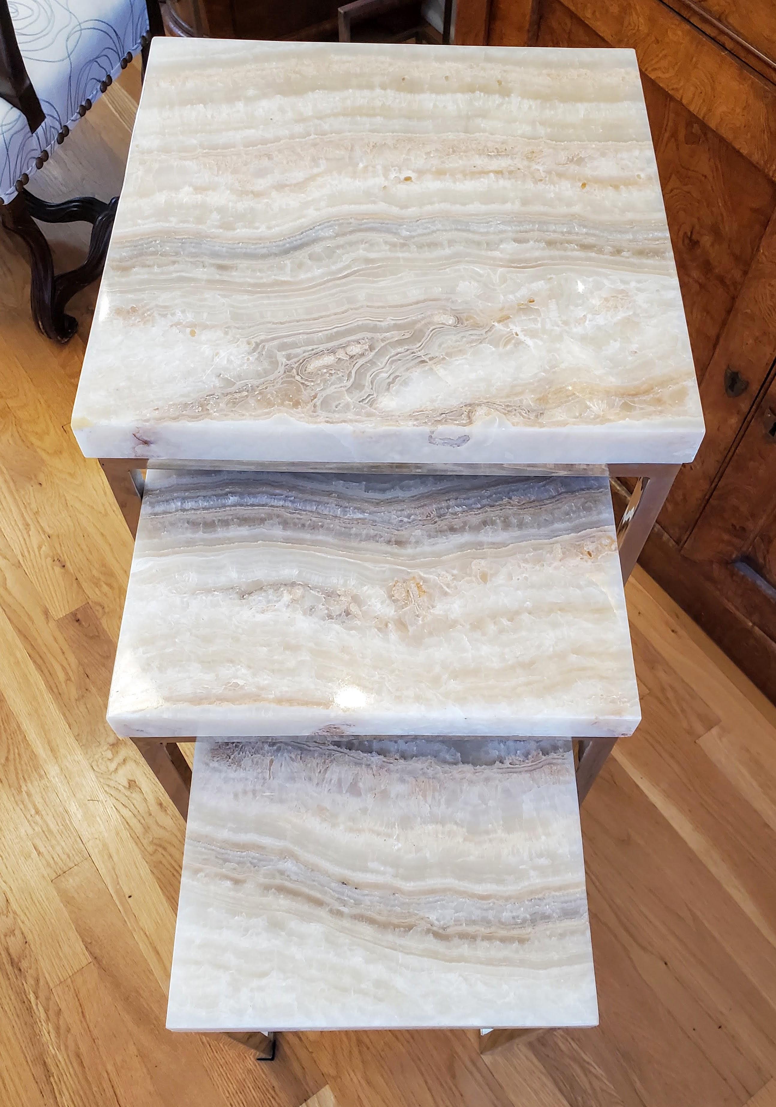 Mid-Century Modern Nesting Tables with White Onyx Tops and Chrome Legs In Good Condition For Sale In Middleburg, VA