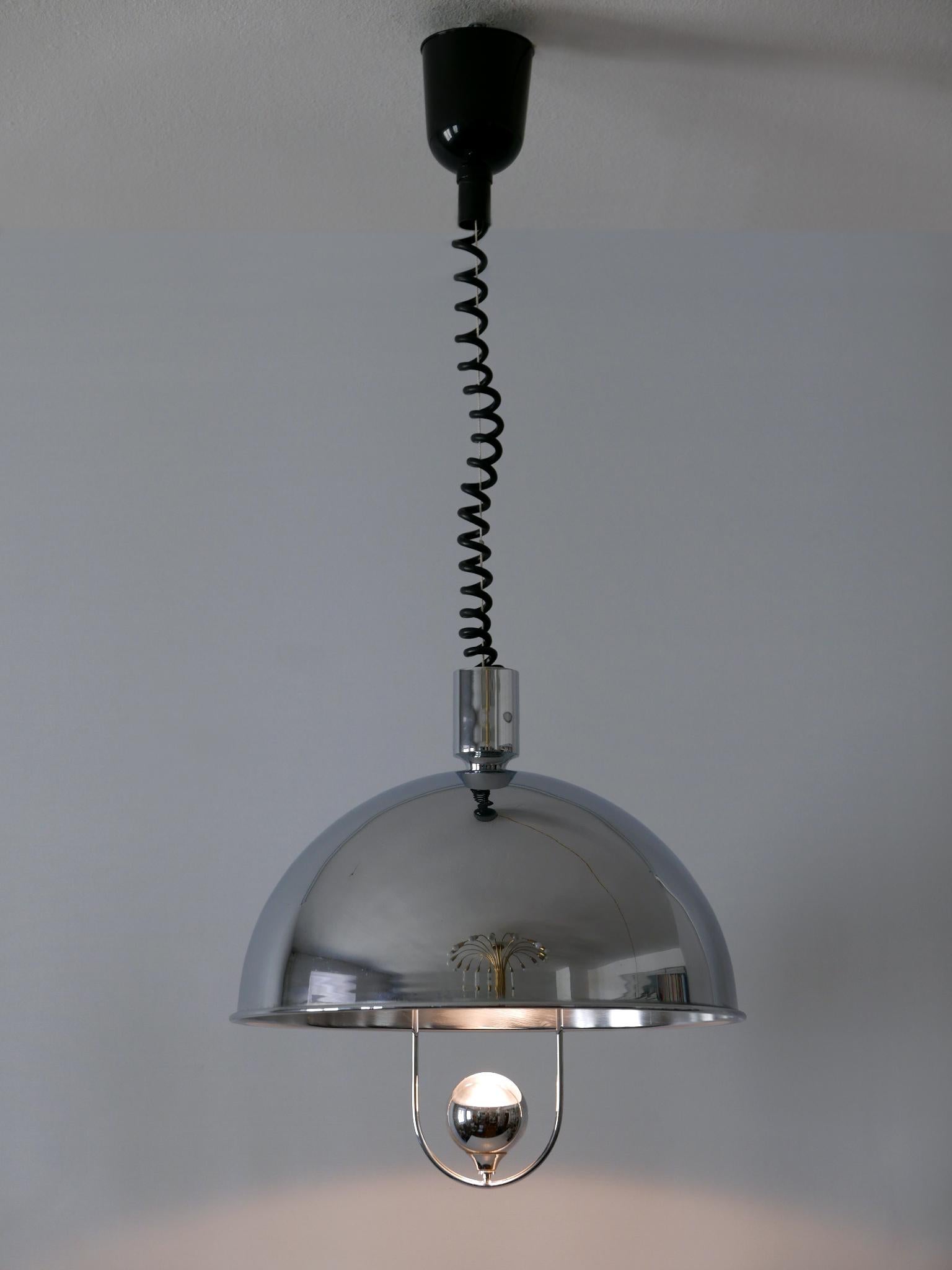 Tedesco Lampada a sospensione moderna di metà secolo in ottone nichelato di Florian Schulz, anni '70 in vendita