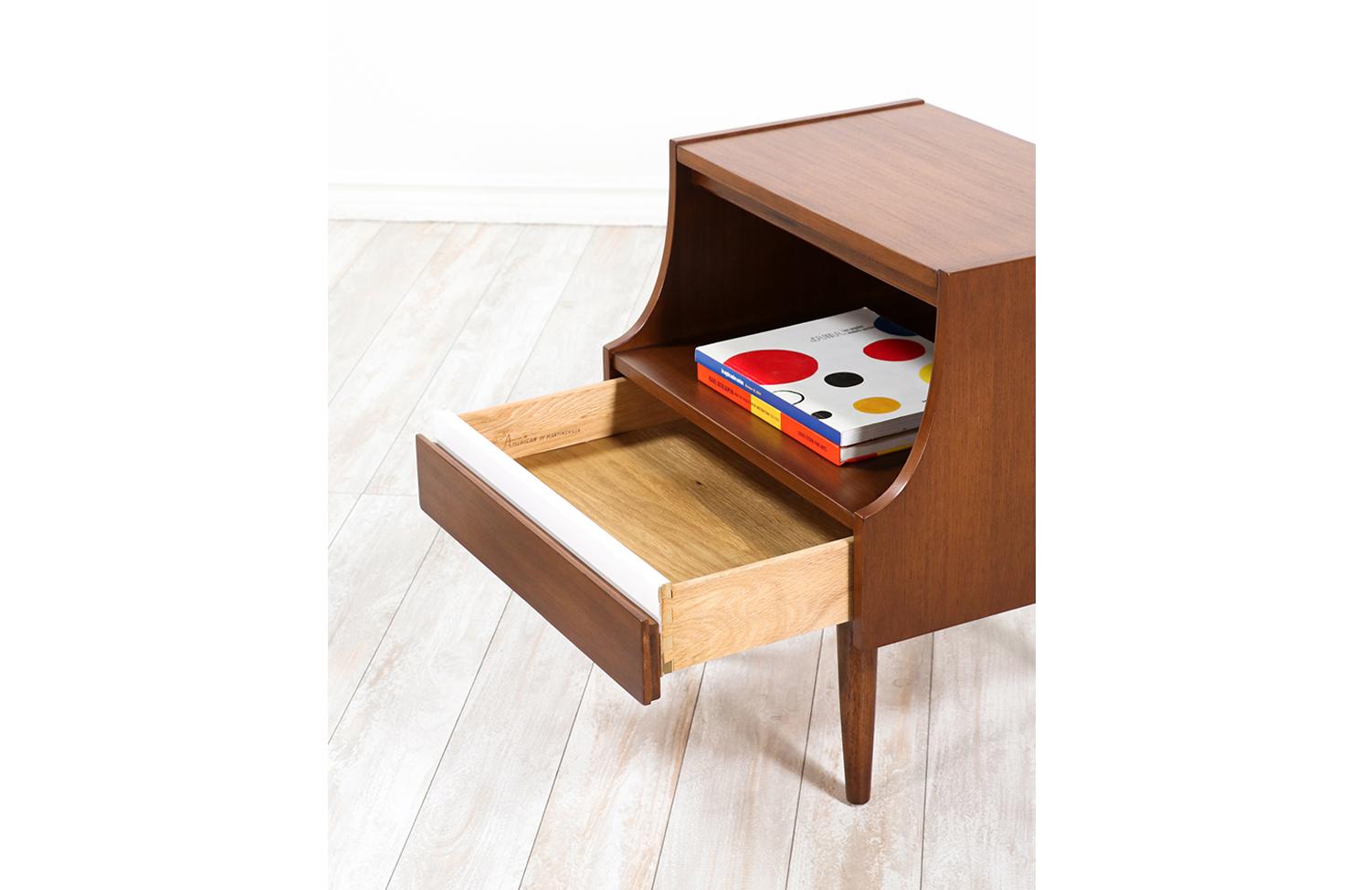 Laminate Expertly Restored - Mid-Century Modern Nightstands by American of Martinsville For Sale
