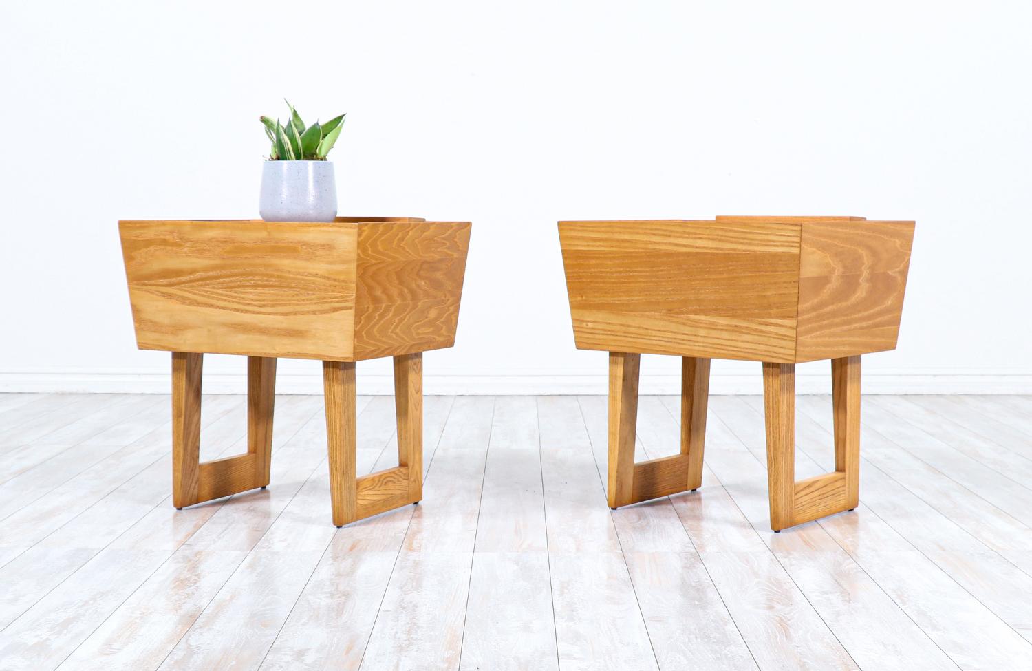 Mid-20th Century Mid-Century Modern Night Stands by Paul Laszlo for Brown Saltman