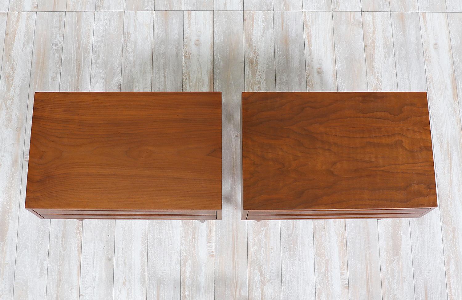 Wood Mid-Century Modern Nightstands with Lacquered Bowtie Style Drawers