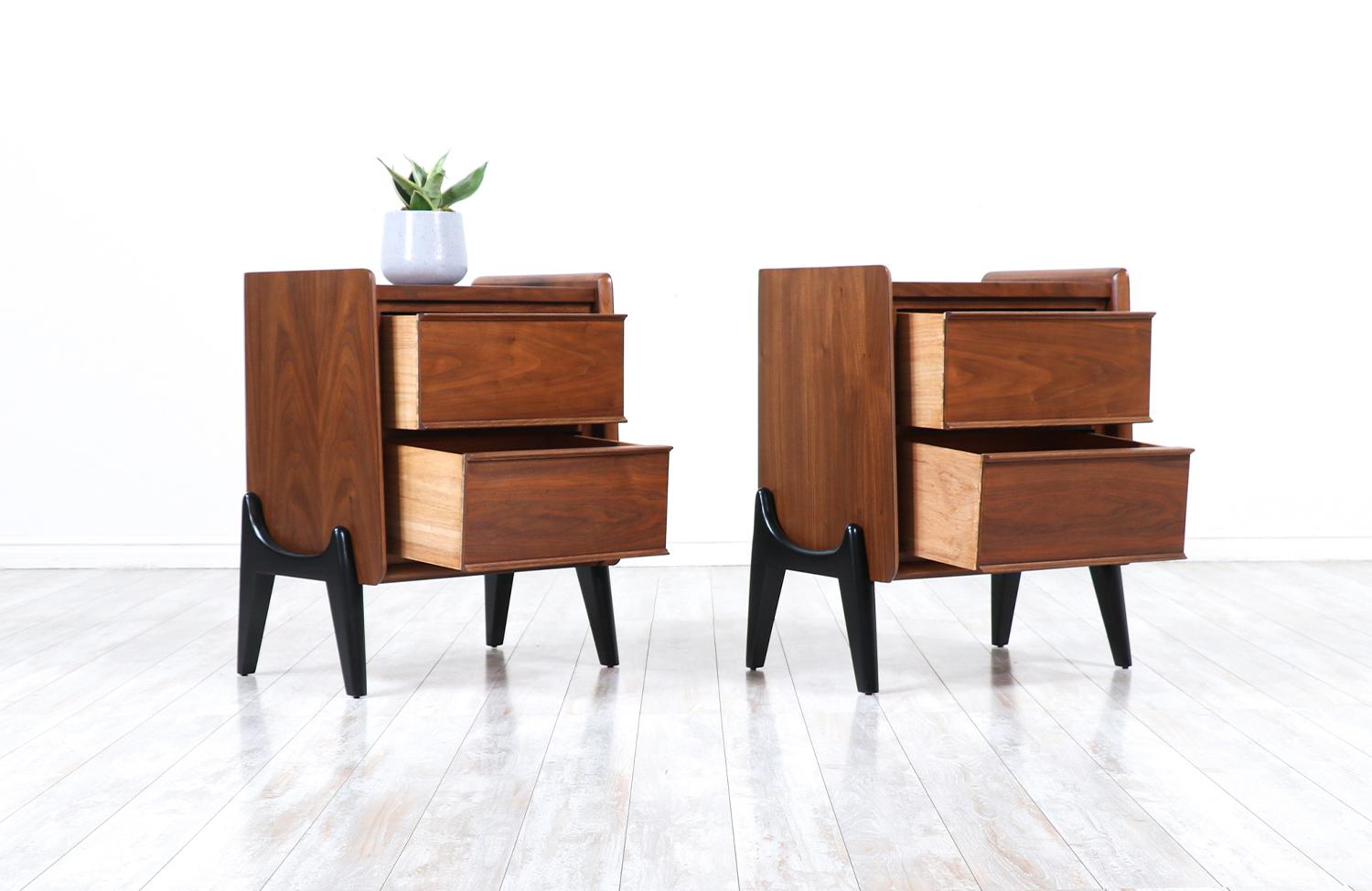 American Mid-Century Modern Night Stands with Sculpted Bases