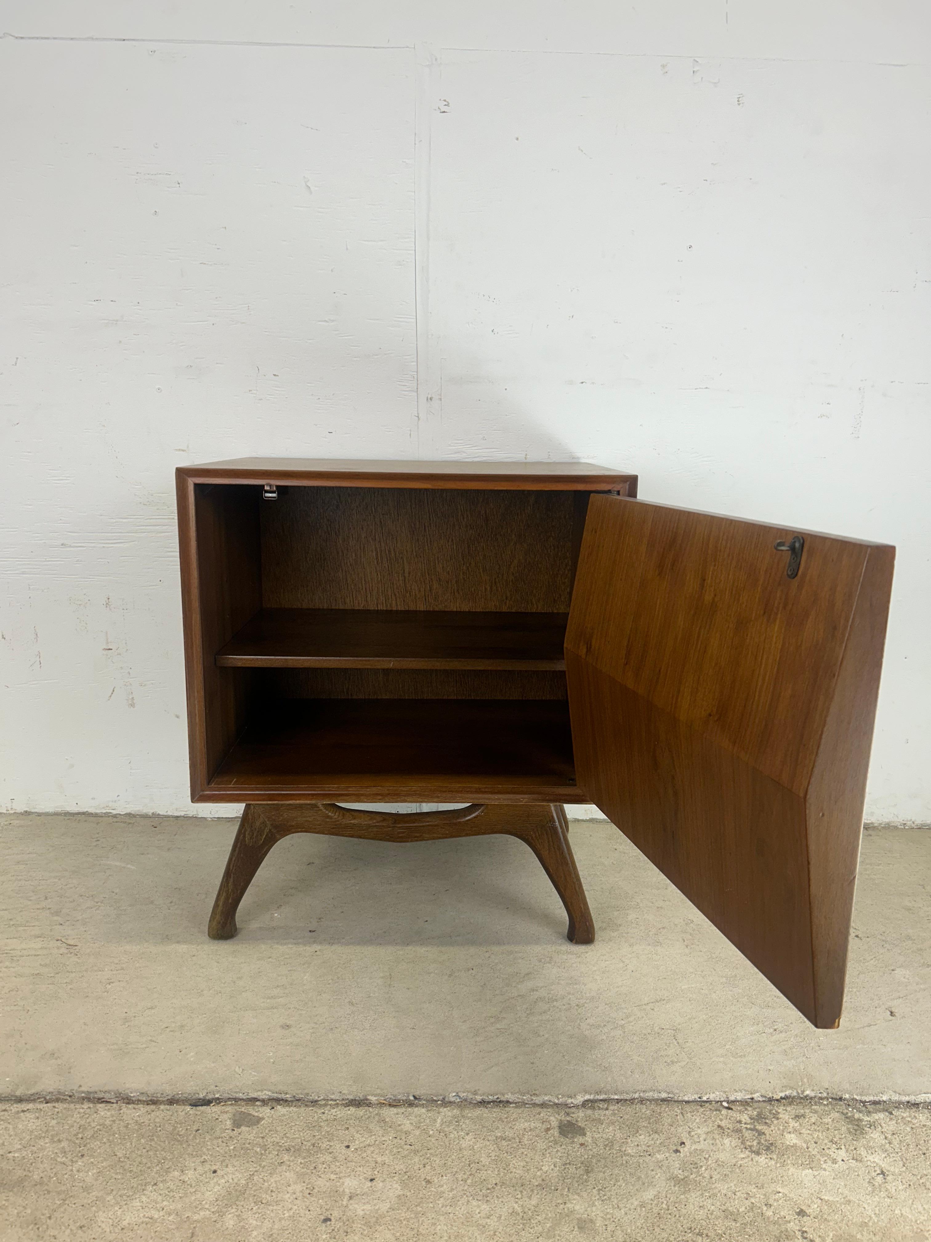 Mid Century Modern Nightstand by Albert Parvin for American of Martinsville For Sale 11