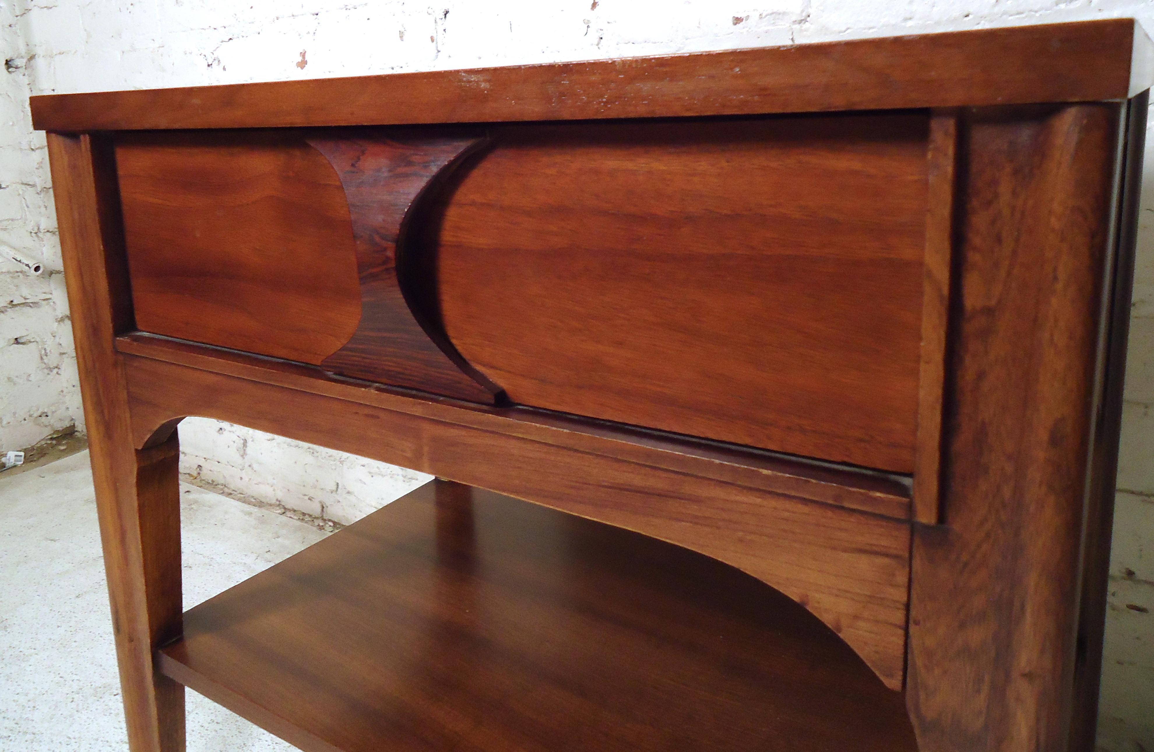 Mid-Century Modern Nightstand 1