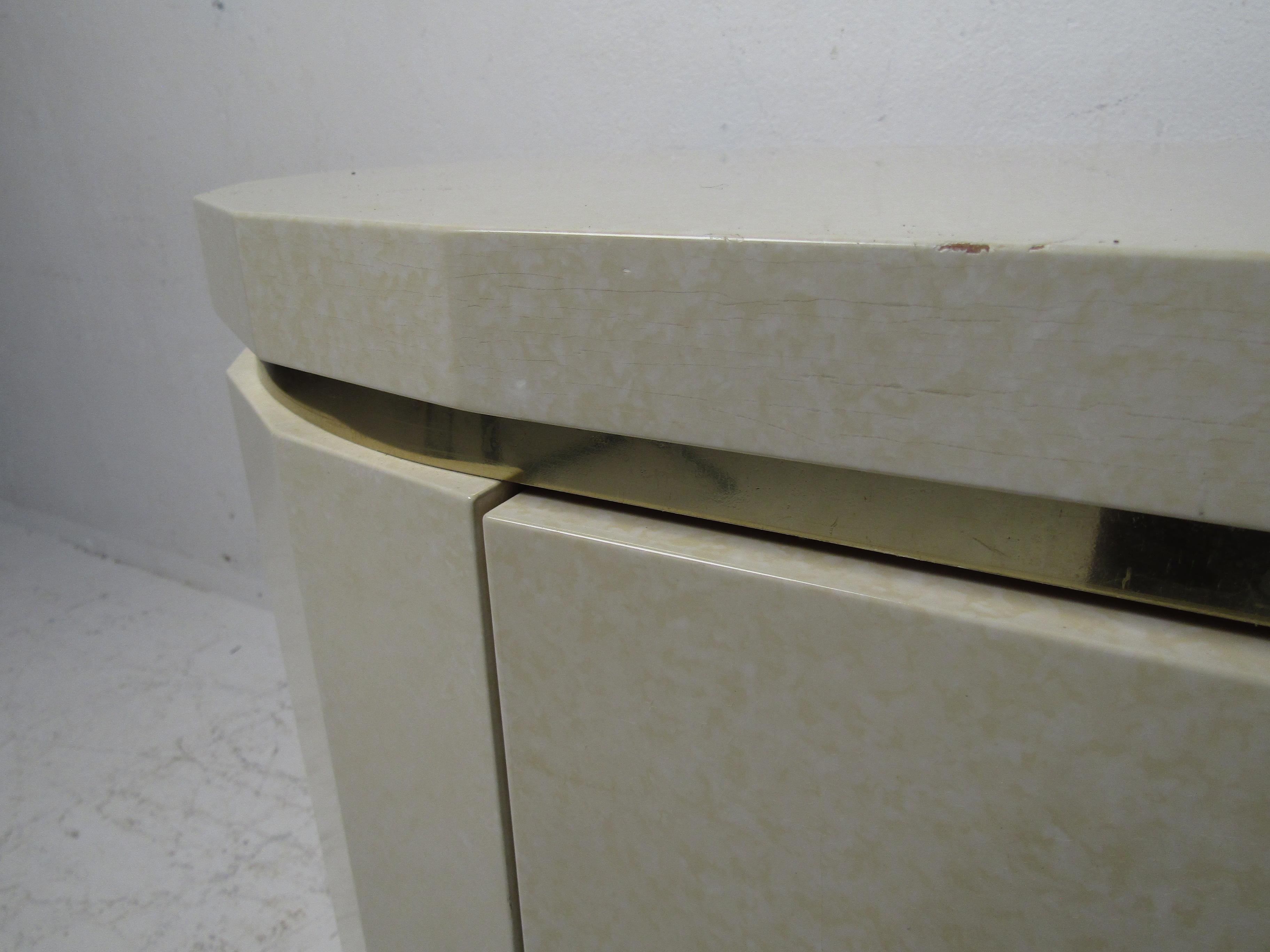 Laminate Mid-Century Modern Nightstand For Sale