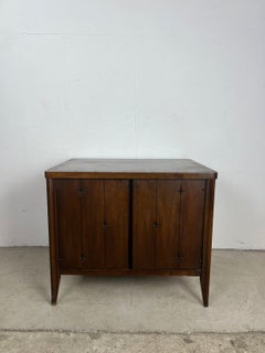 Mid-Century Modern Nightstand from Saga line by Broyhill