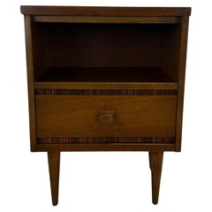 Mid Century Modern Nightstand with Drawer