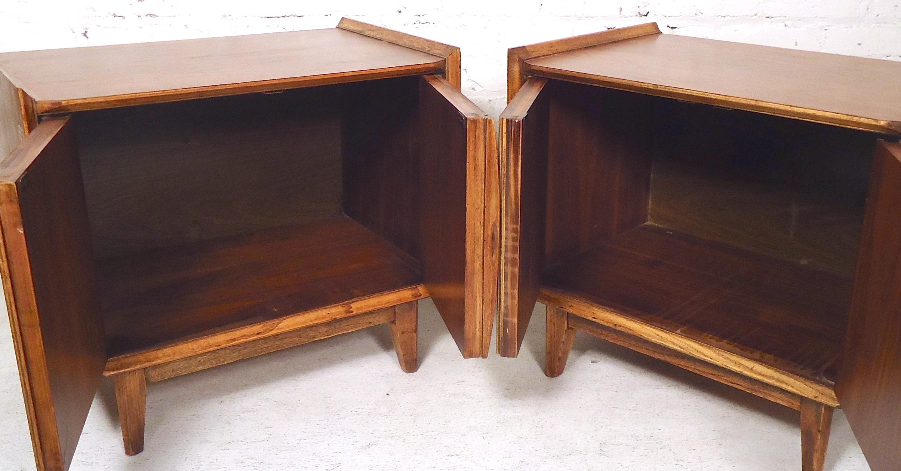 Mid-Century Modern Nightstands 4