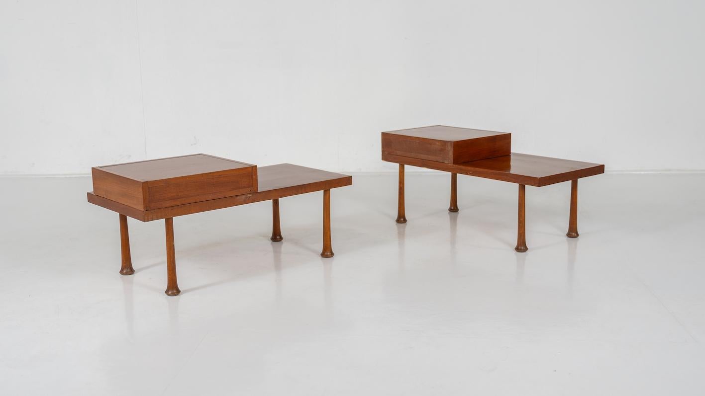 Mid-Century Modern Nightstands/Side Table, Wood, Italy, 1960s For Sale 2