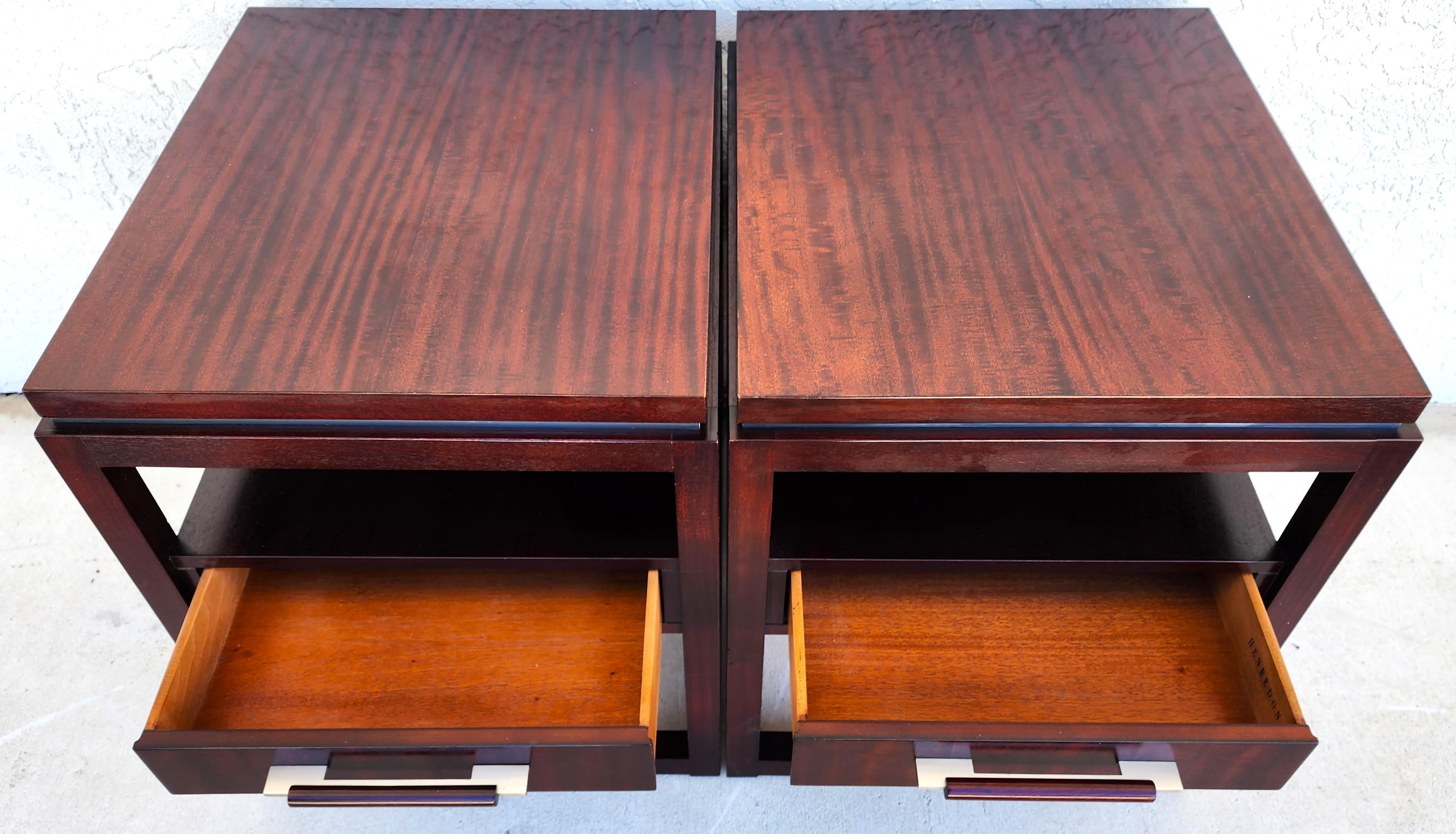 Mid Century Modern Nightstands Side Tables by HENREDON In Good Condition For Sale In Lake Worth, FL