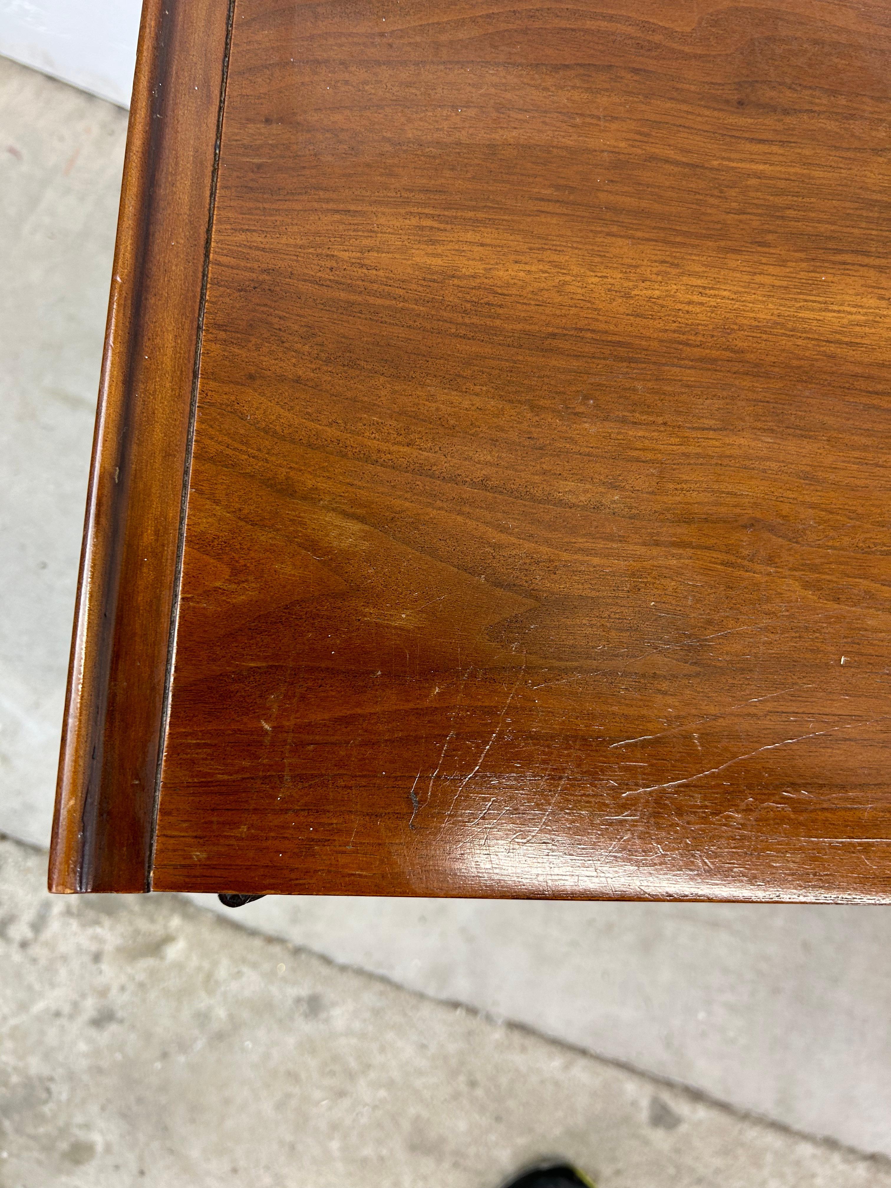 Mid Century Modern Nightstands with Cane Front & Brass Hardware For Sale 2