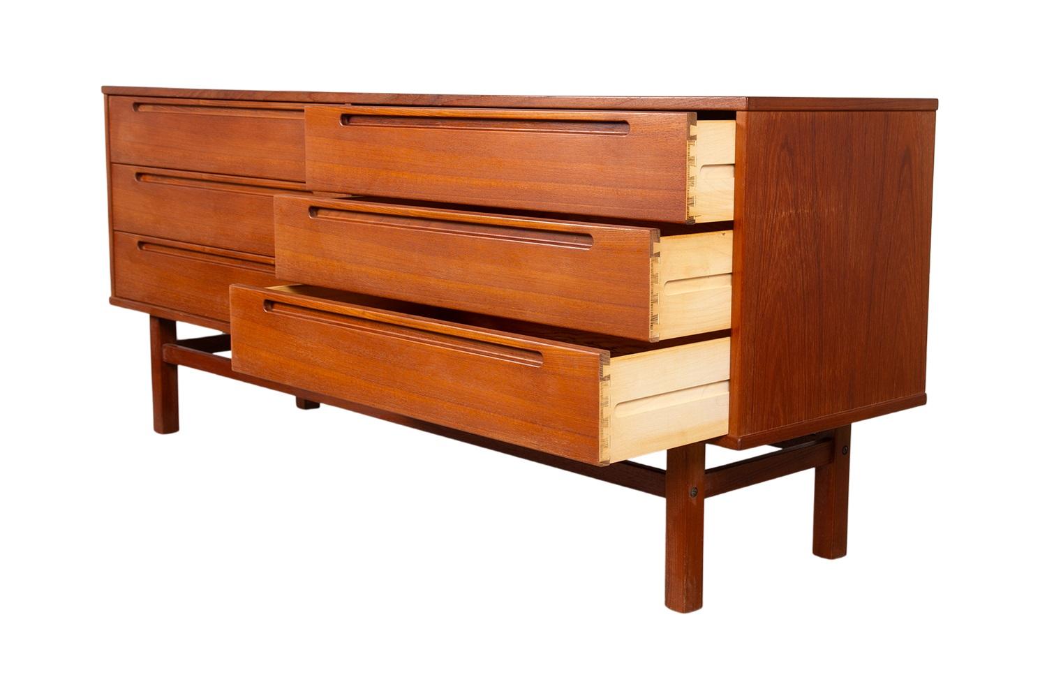 Mid-Century Modern Nils Jonsson for HJN Mobler Danish Teak Dresser In Fair Condition For Sale In Baltimore, MD