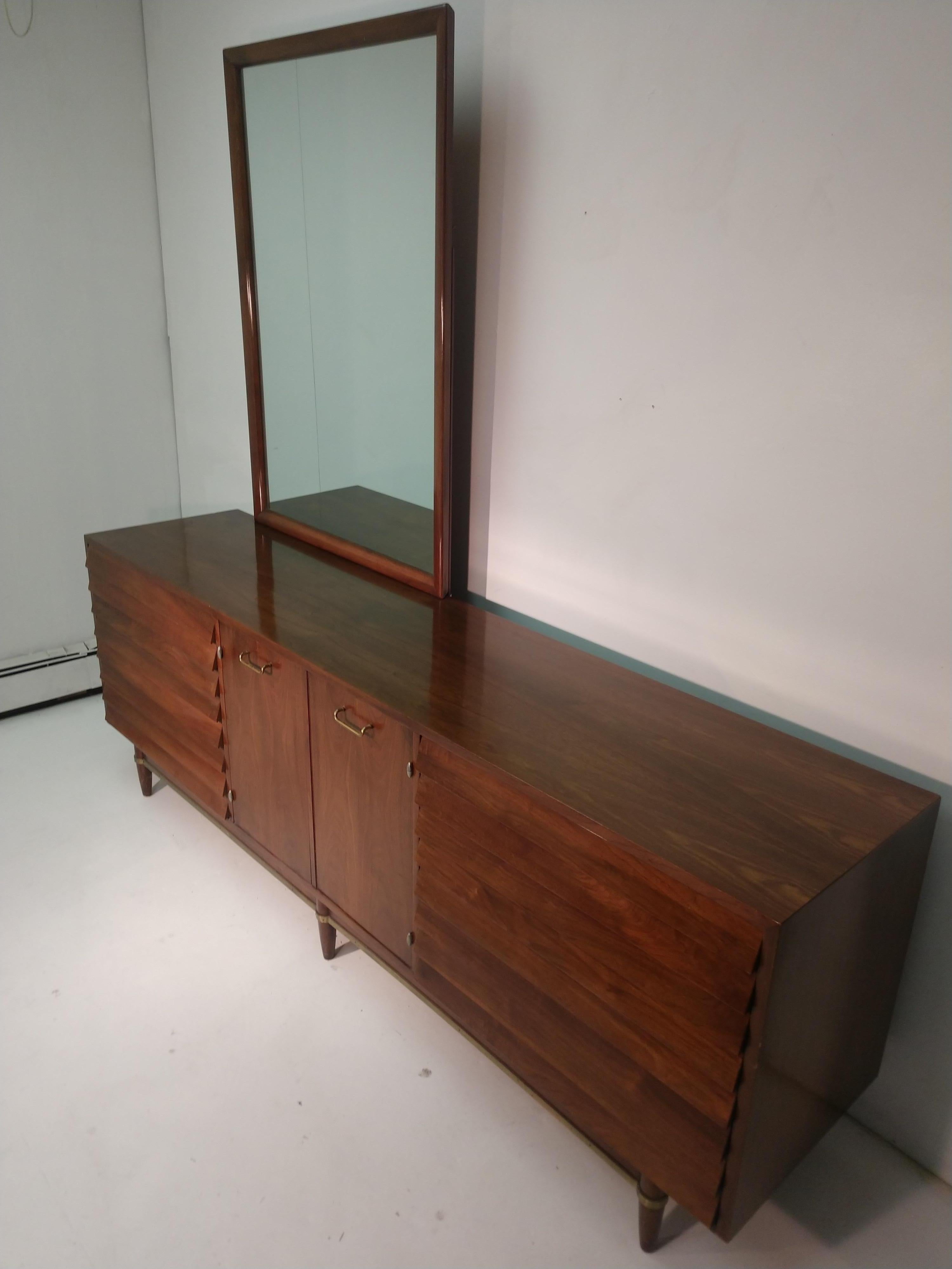 Mid-Century Modern Nine Drawer Walnut Dresser with Mirror by Merton Gershun 5