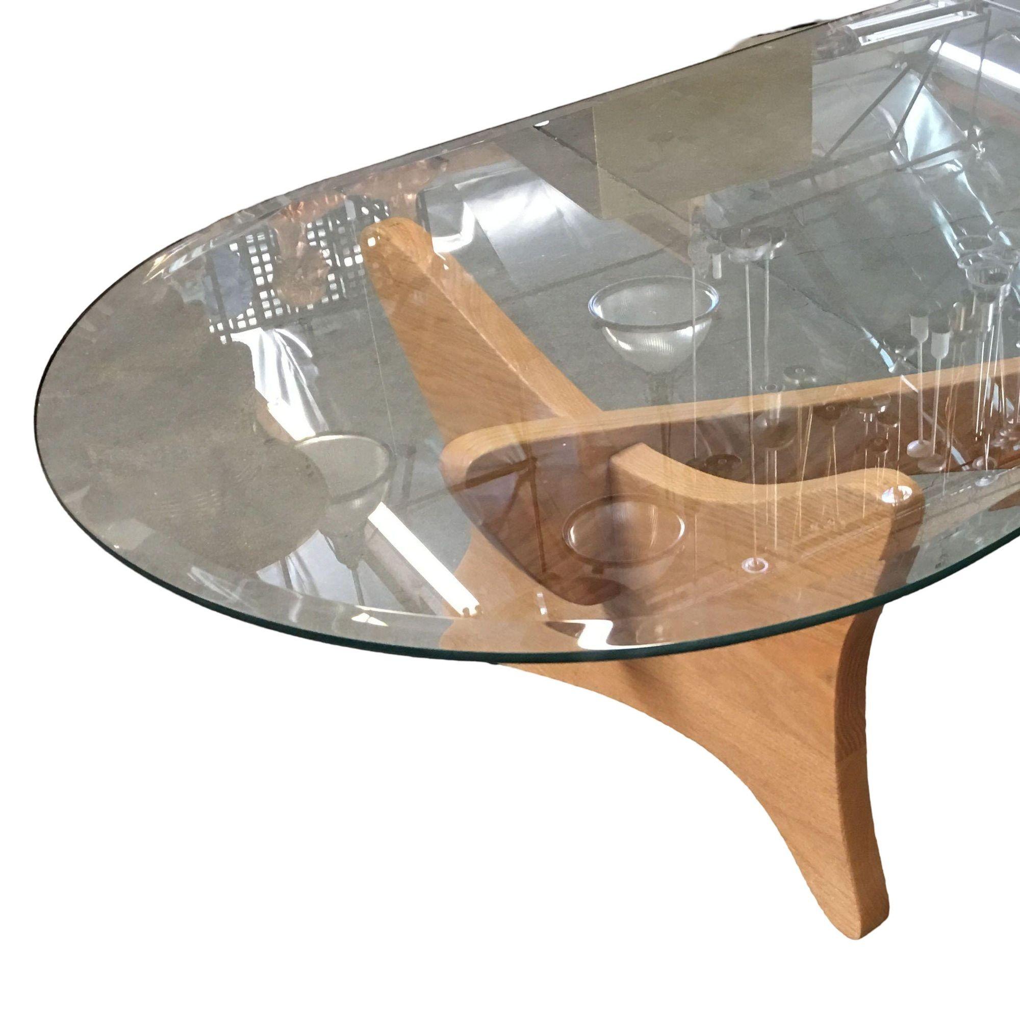 Bois Table basse ovale en verre de style Noguchi moderne du milieu du siècle dernier en vente