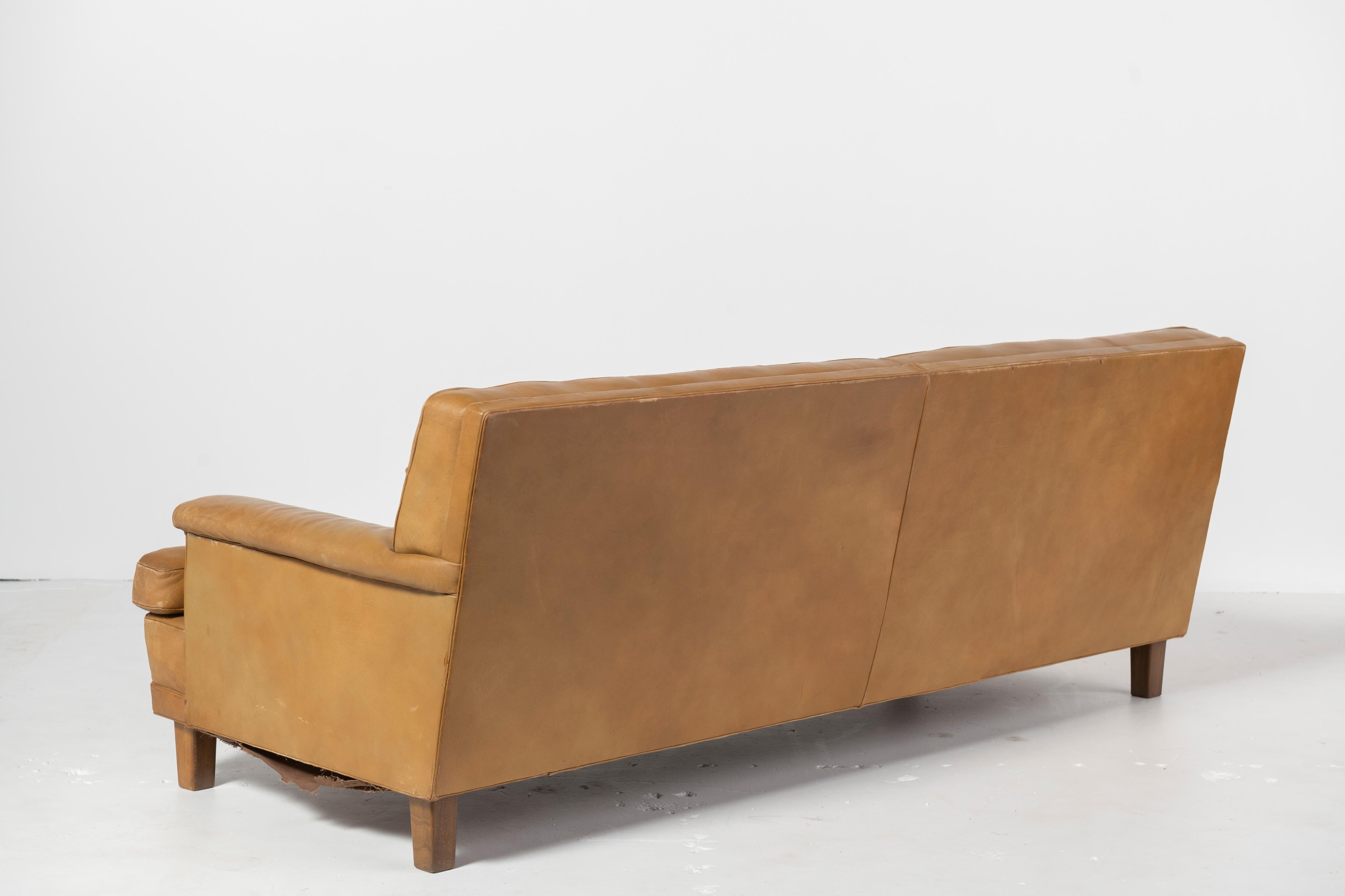 Mid-Century Modern Norell Sofa with Original Buffalo Cognac Leather 3